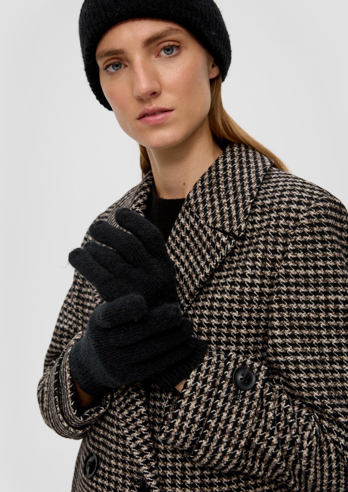 s.Oliver Gloves with wool