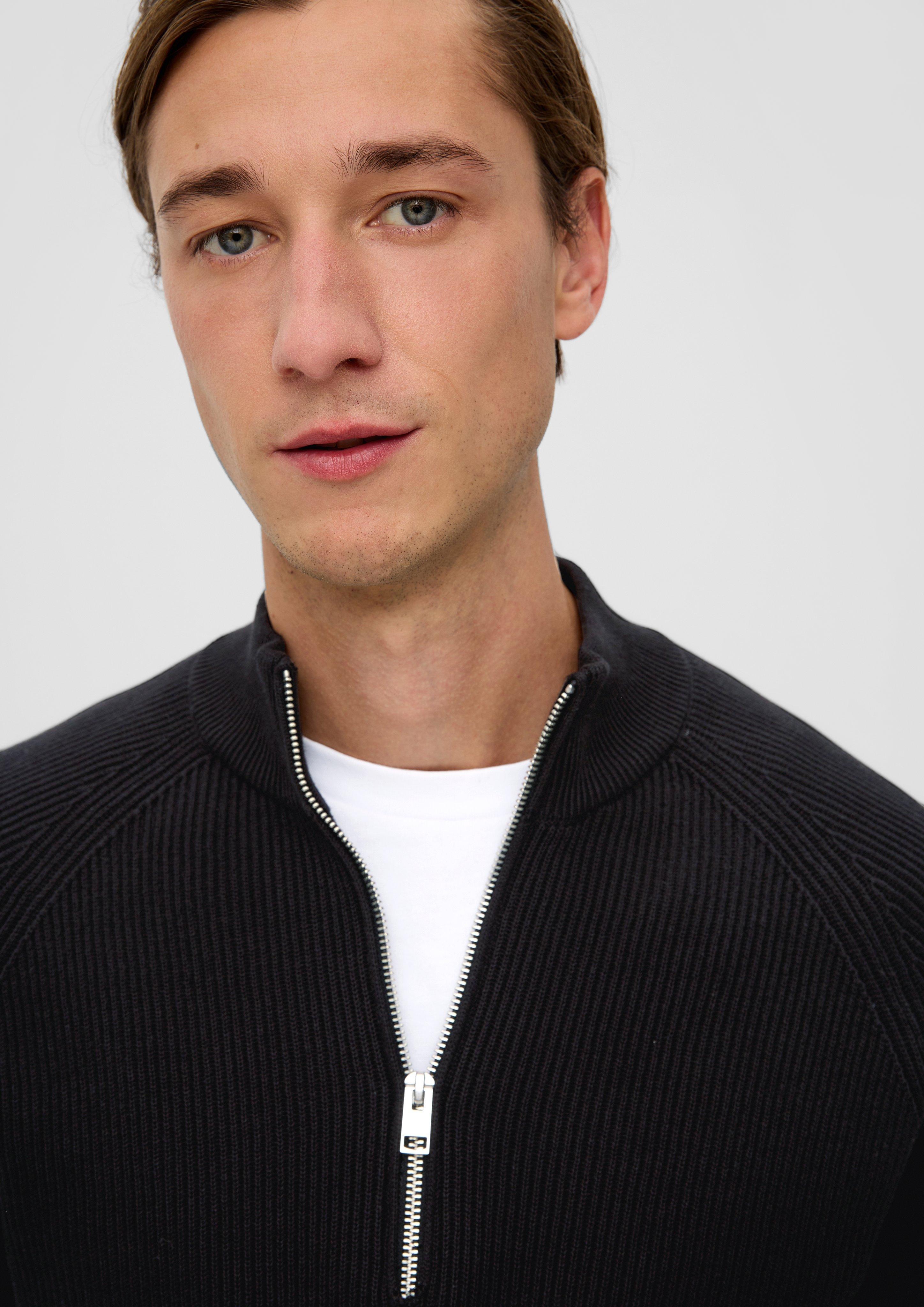 Pulovr in 9999 & 5978