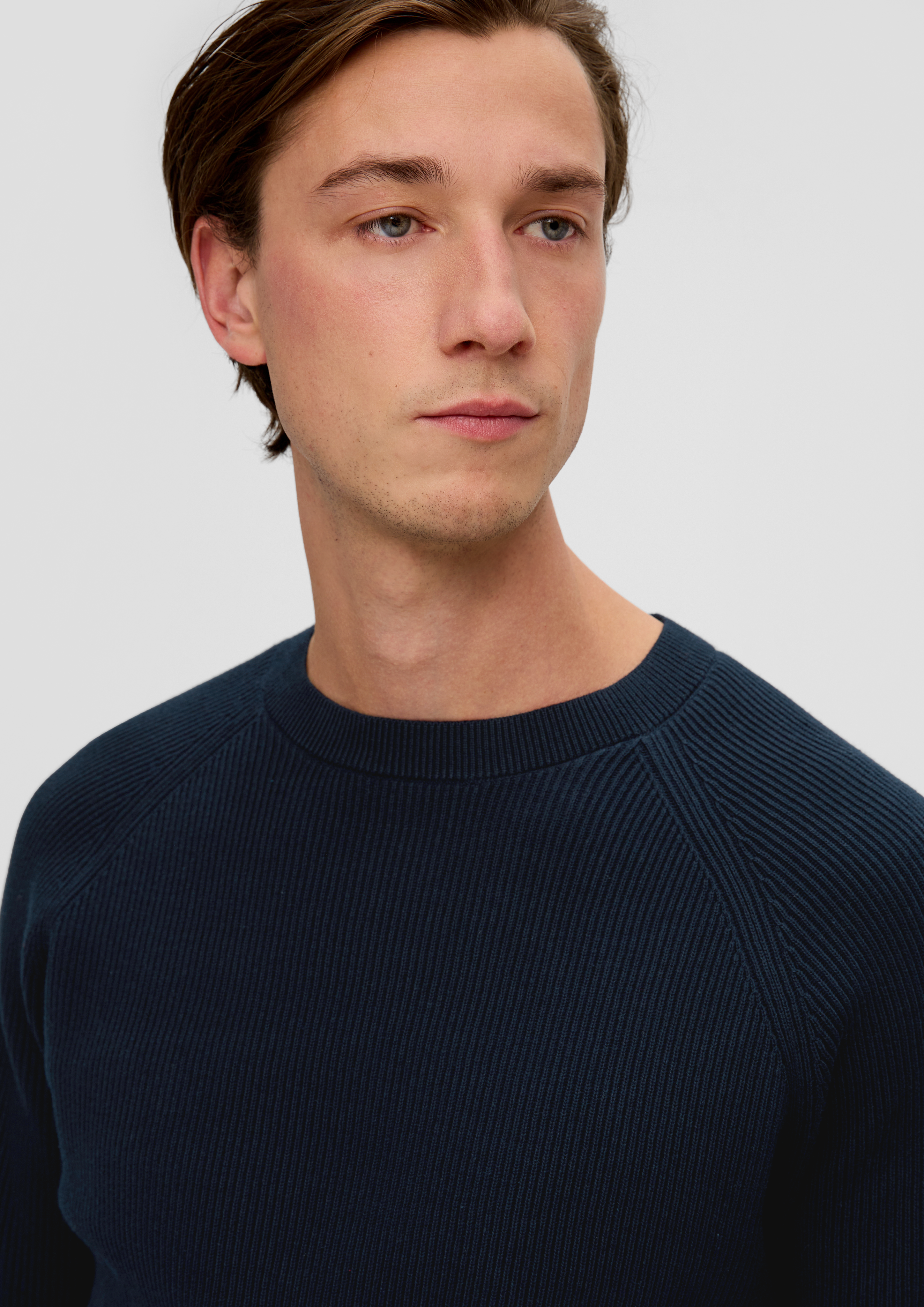 Pull en tricot in 5978, 9700, 9999 & 6904