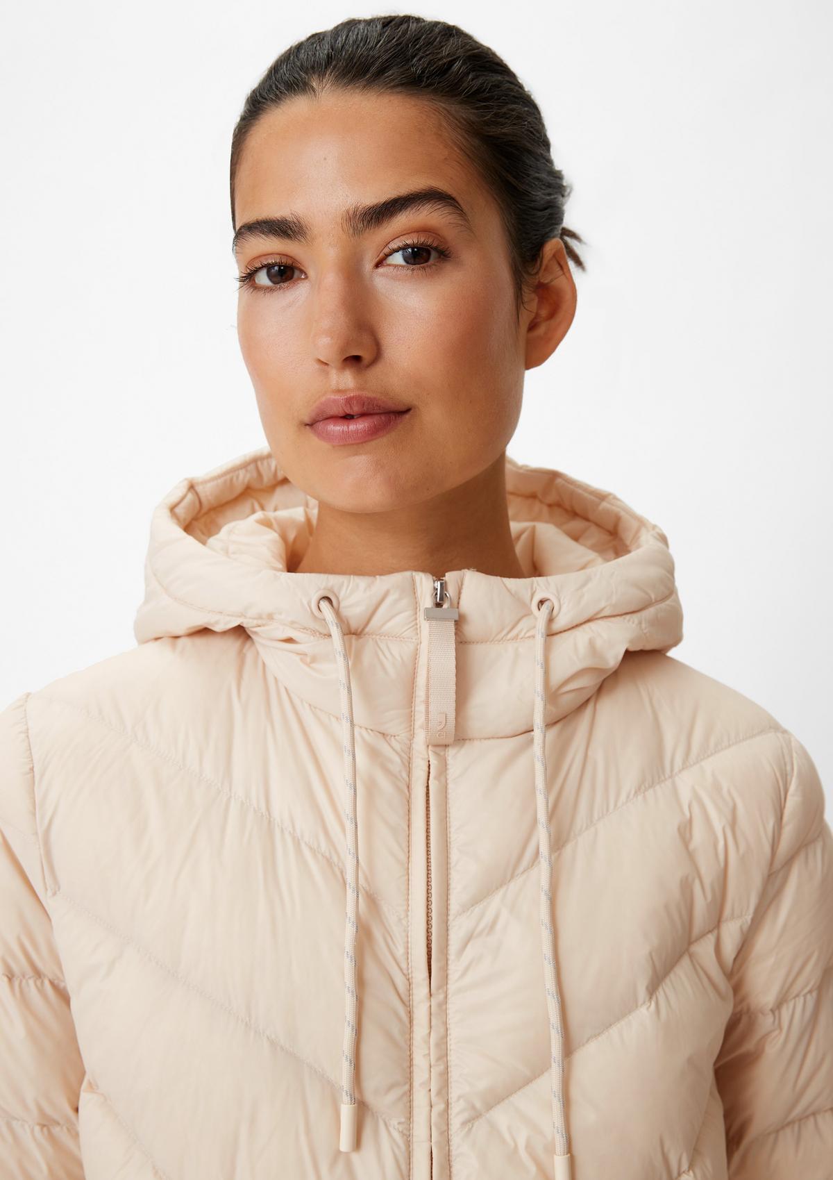 comma Down jacket with a hood