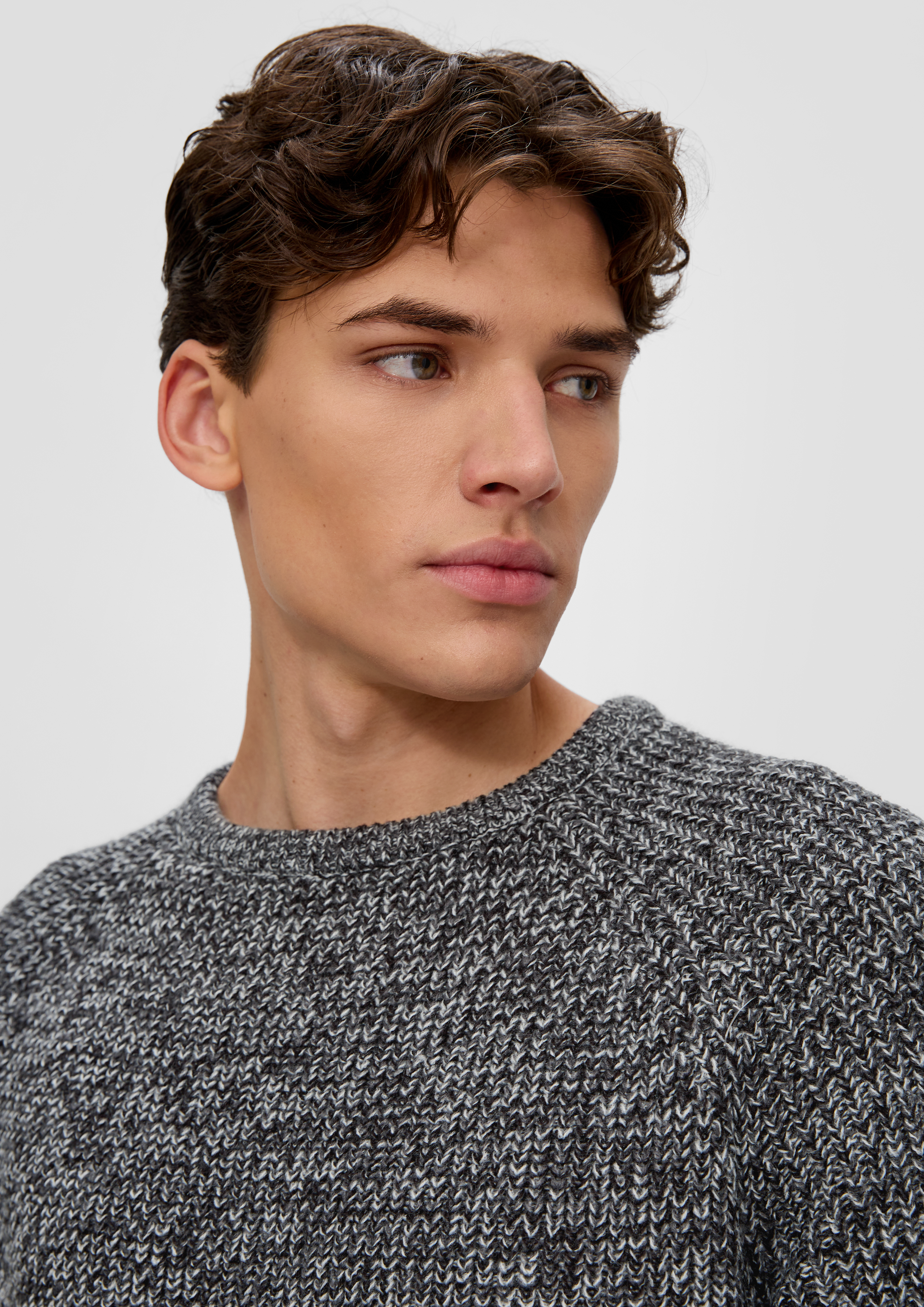 Knitted jumper in 
