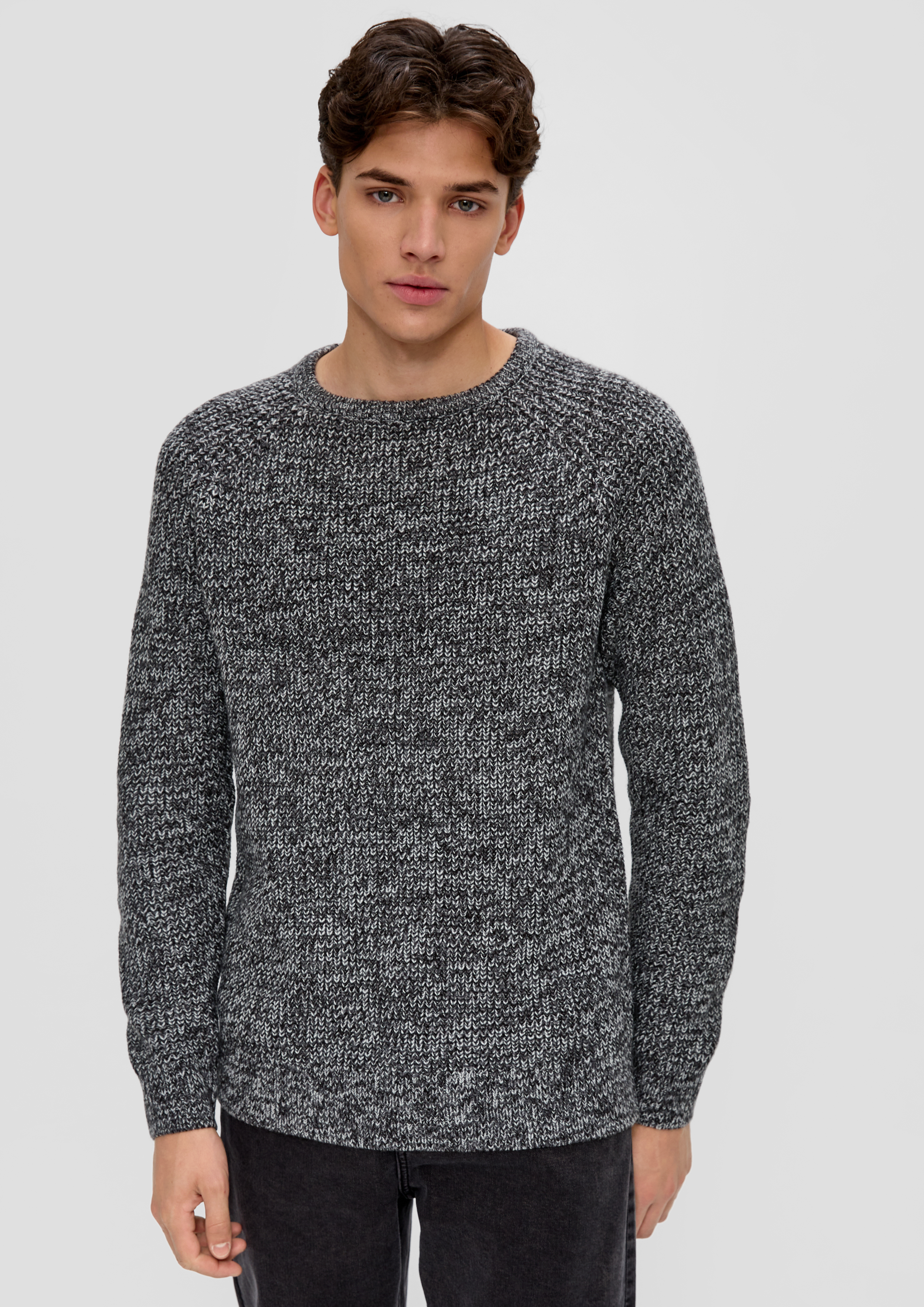 Knitted jumper in 