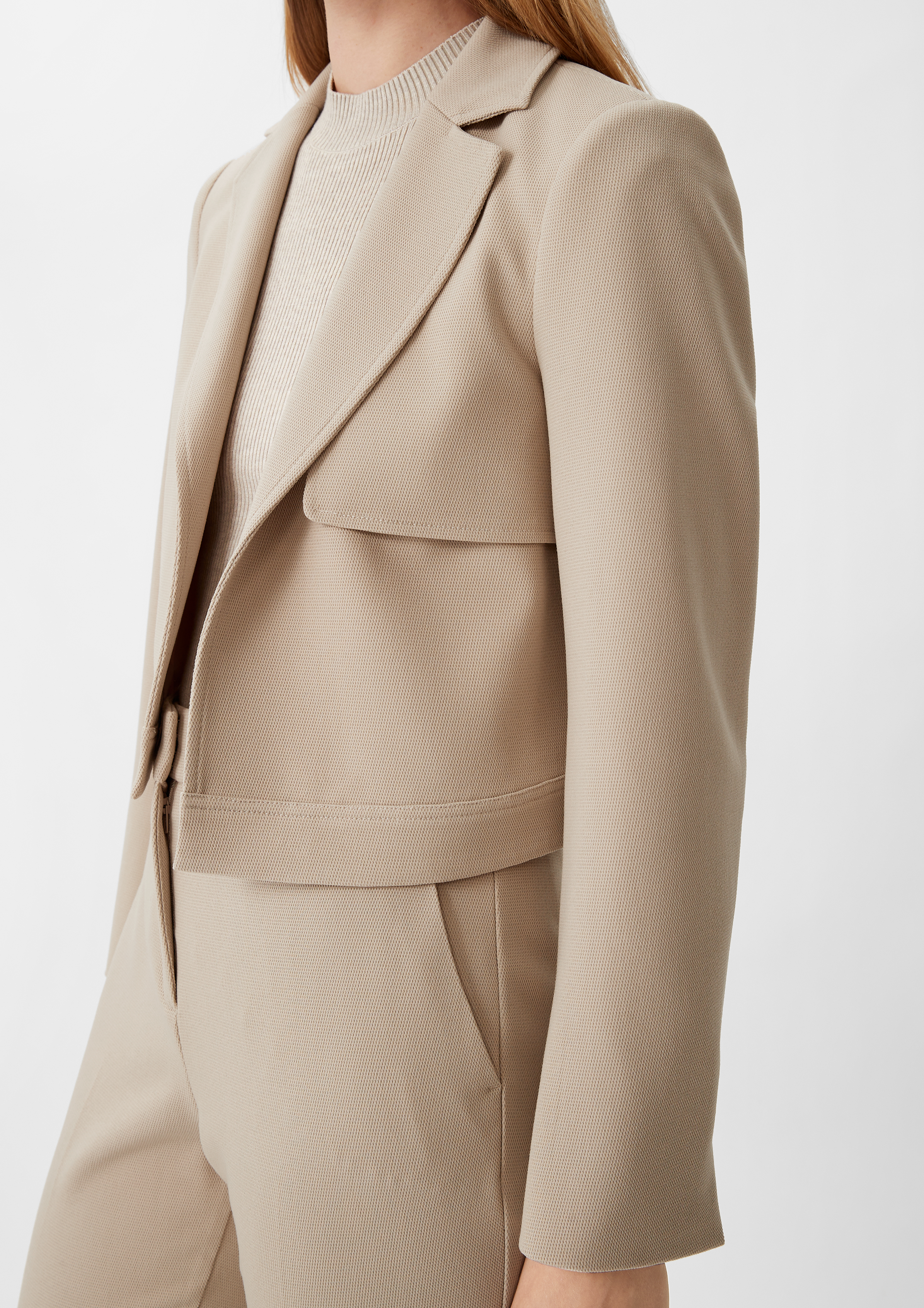 Short viscose blend blazer - Beige | SCAYLE