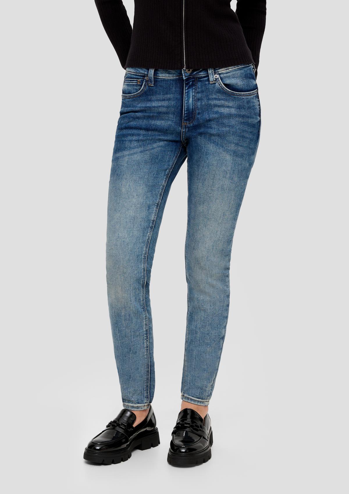 s.Oliver Jeans hlače Sadie/kroj Slim Fit/Mid Rise/ozke hlačnice/bombažni streč
