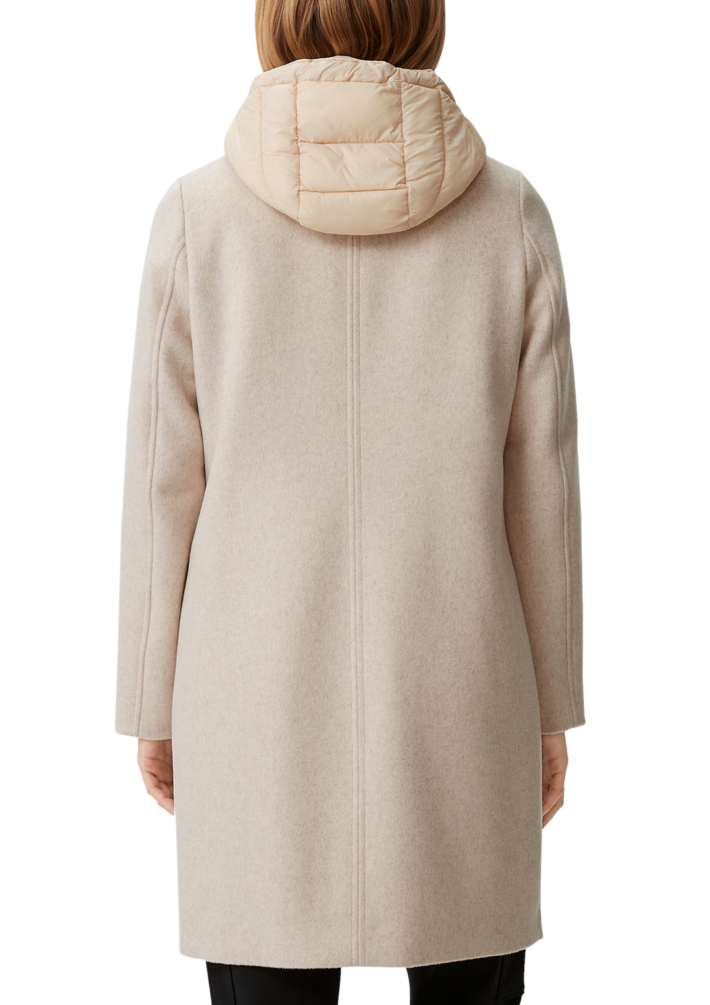 Thumbnail - Outdoor-Mantel