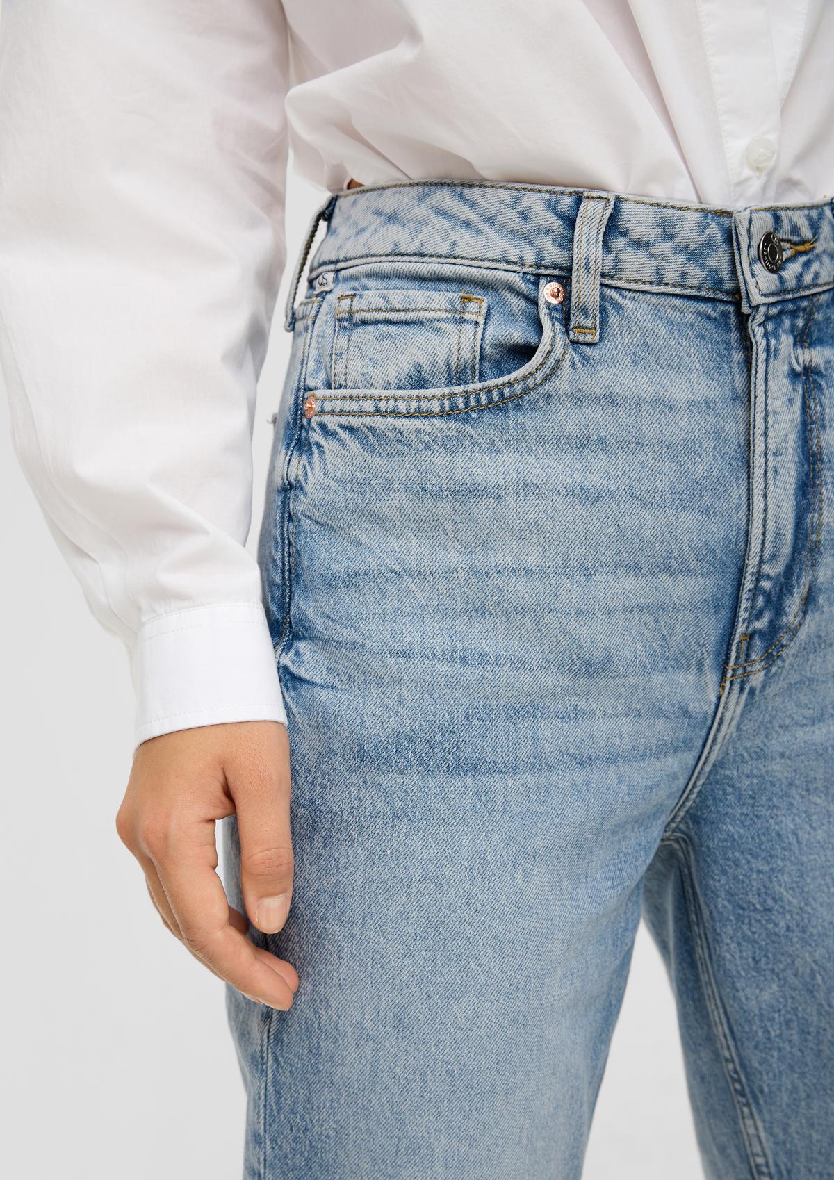 s.Oliver Jeans hlače dolžine do gležnjev Mom/kroj Relaxed Fit/High Rise/Tapered Leg