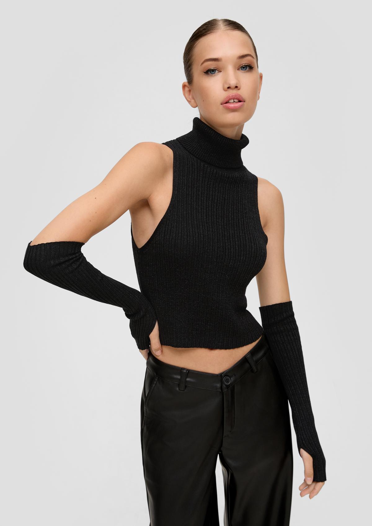 Knitted top with leg warmers | QS x ELIF