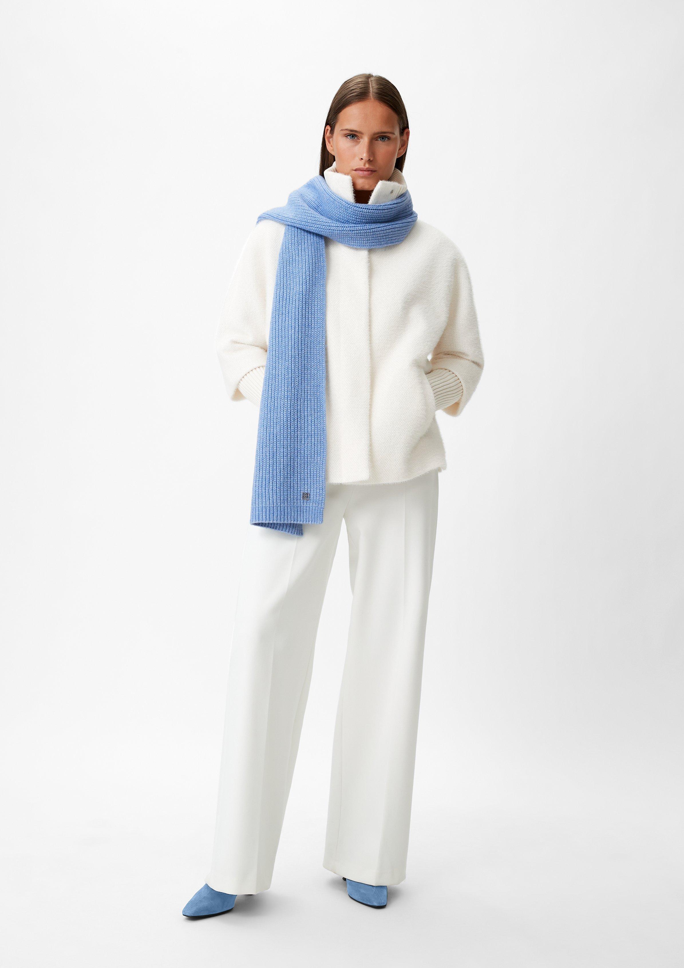 Knitted scarf with a ribbed texture - sky blue | Comma Knitted scarf with a ribbed texture - sky blue | Comma