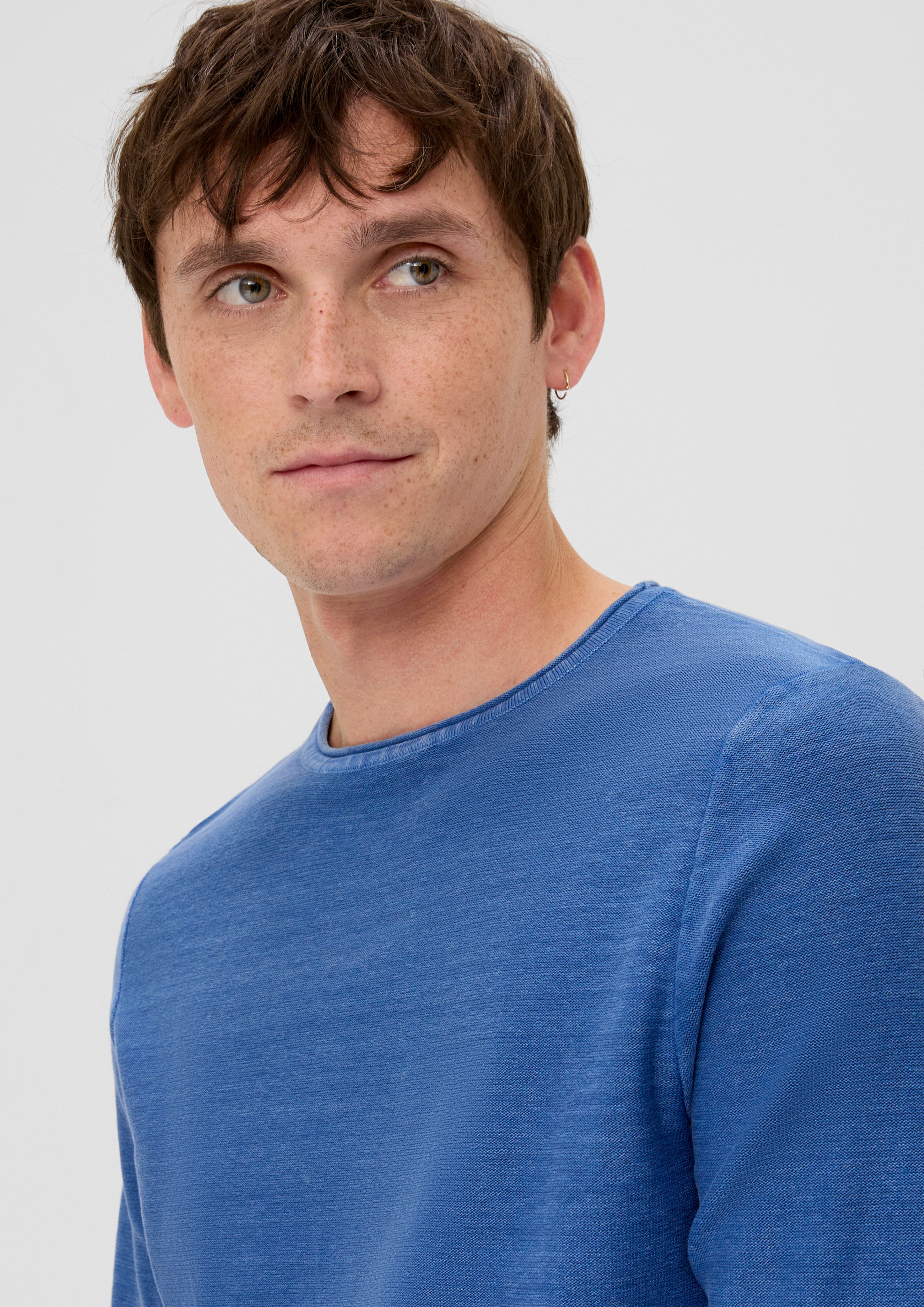 Pull-over in 5374, 8235, 8000 & 9999