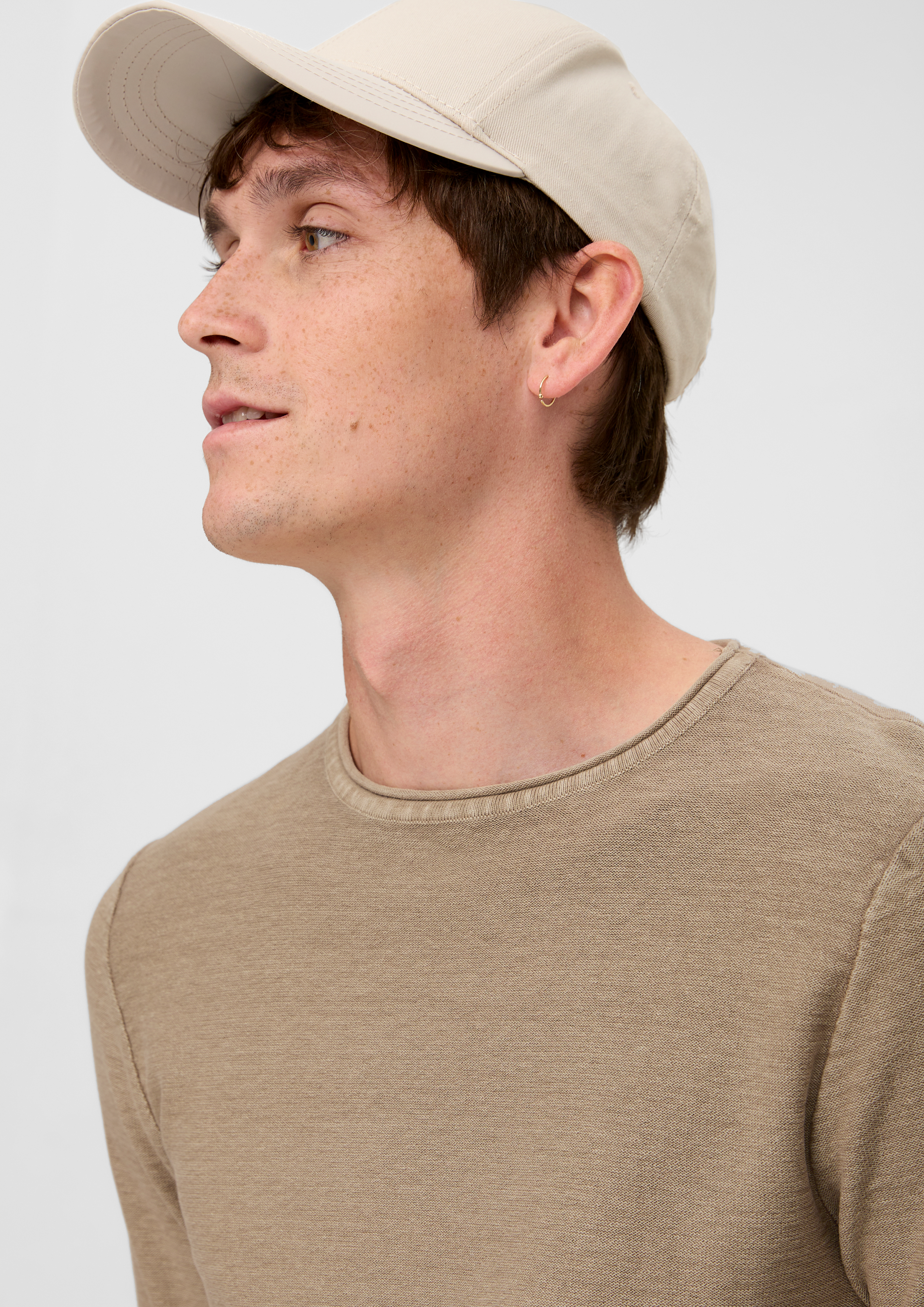 Pull-over in 8235, 8000, 5374 & 9999