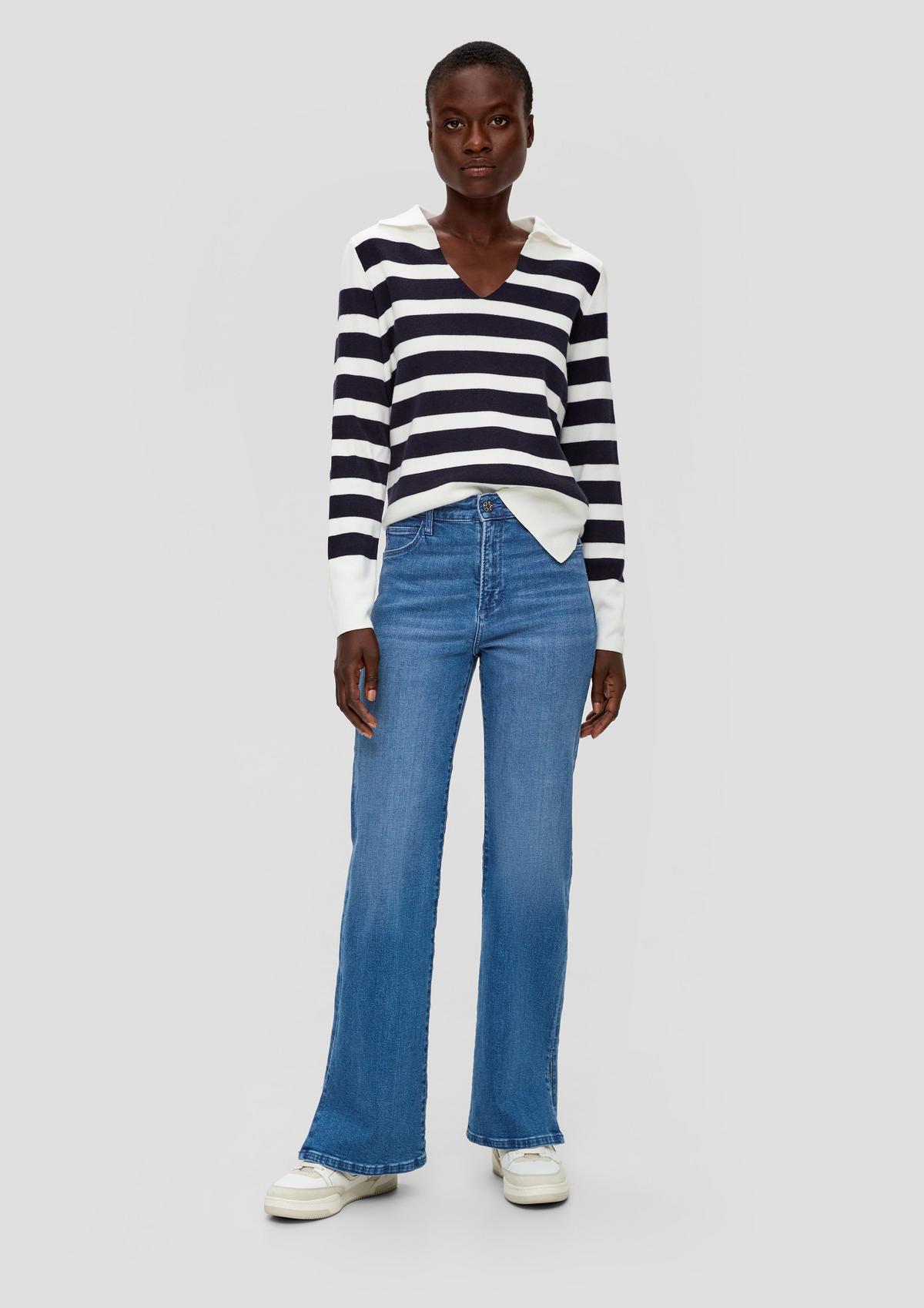 s.Oliver Jeans hlače Selina / kroj Slim Fit / High Rise / razširjene hlačnice