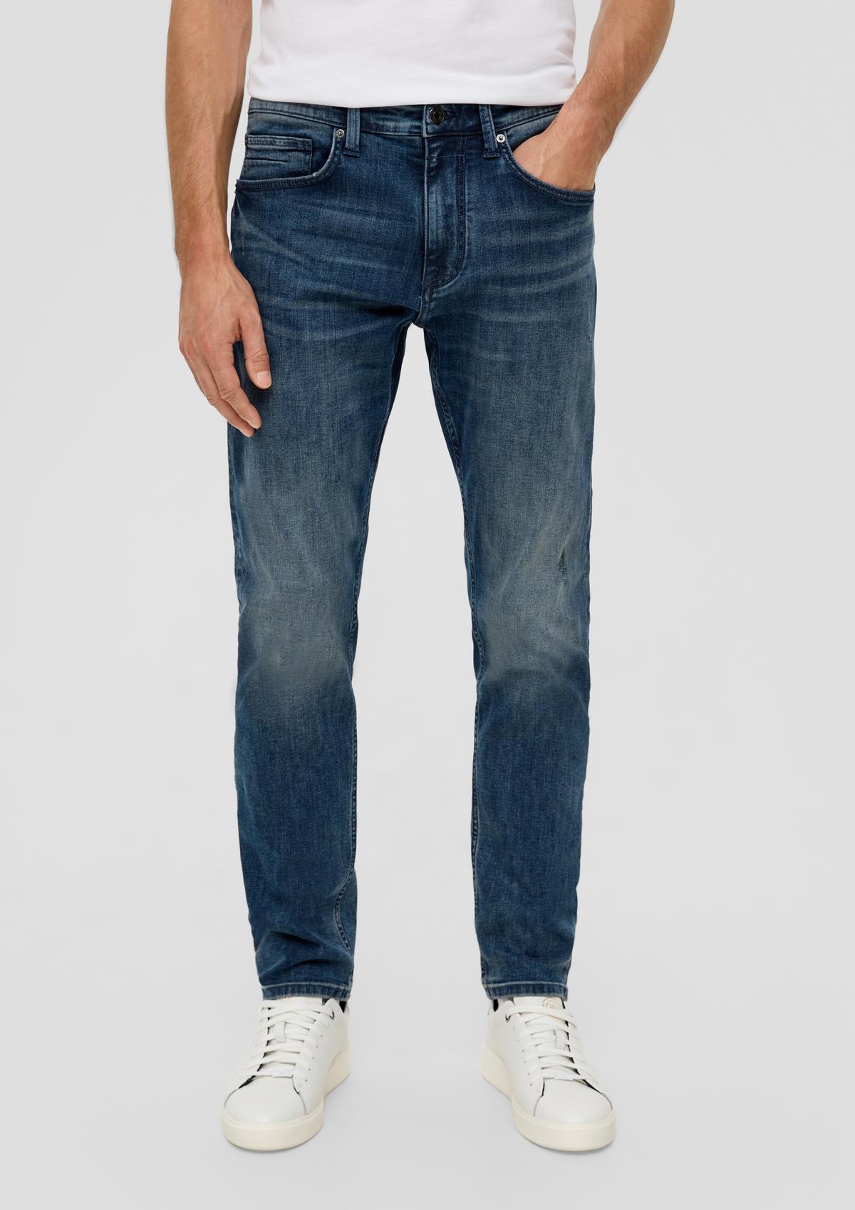 Jeans / Regular Fit / Mid Rise / Tapered Leg / 5-Pocket Style - deep blue