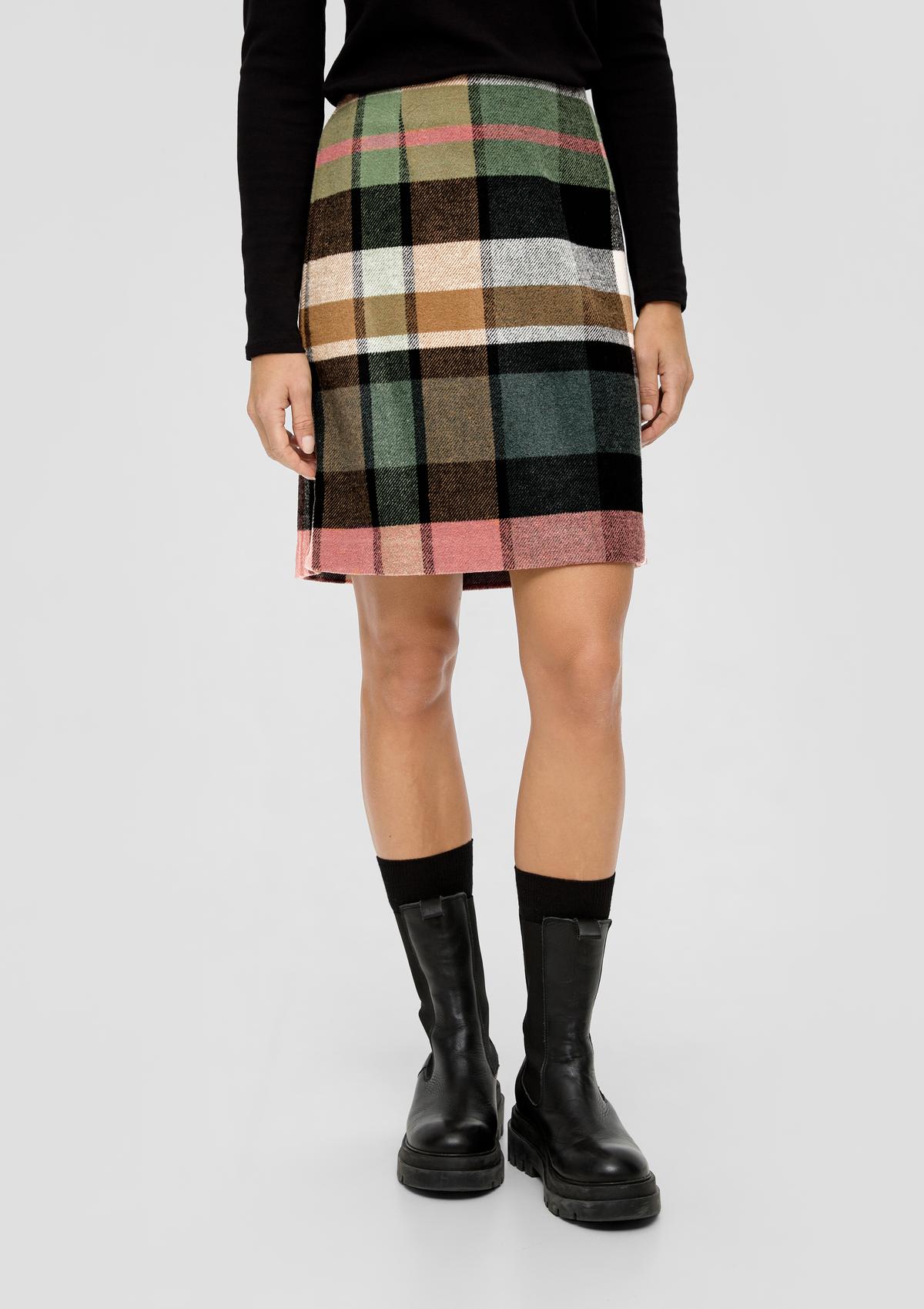 Skirt with a check pattern - black | s.Oliver