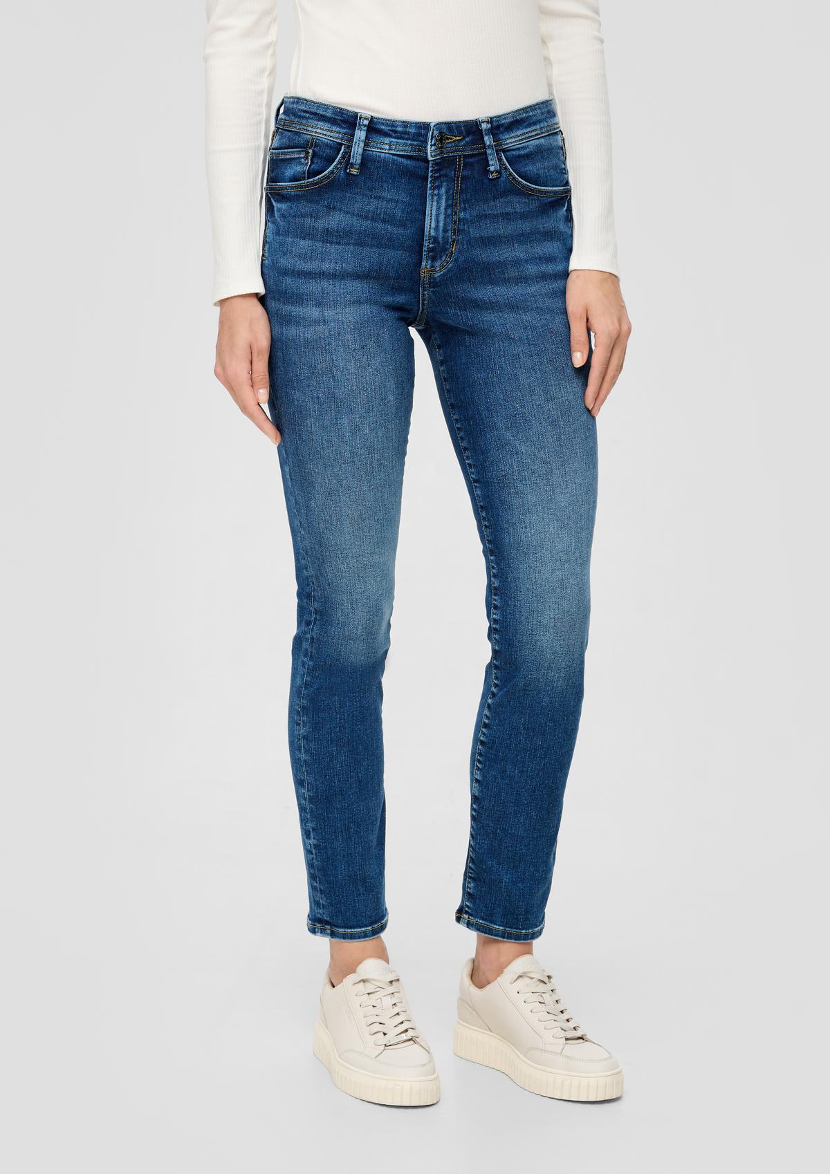 s.Oliver Slim: jeans met een vintage wash