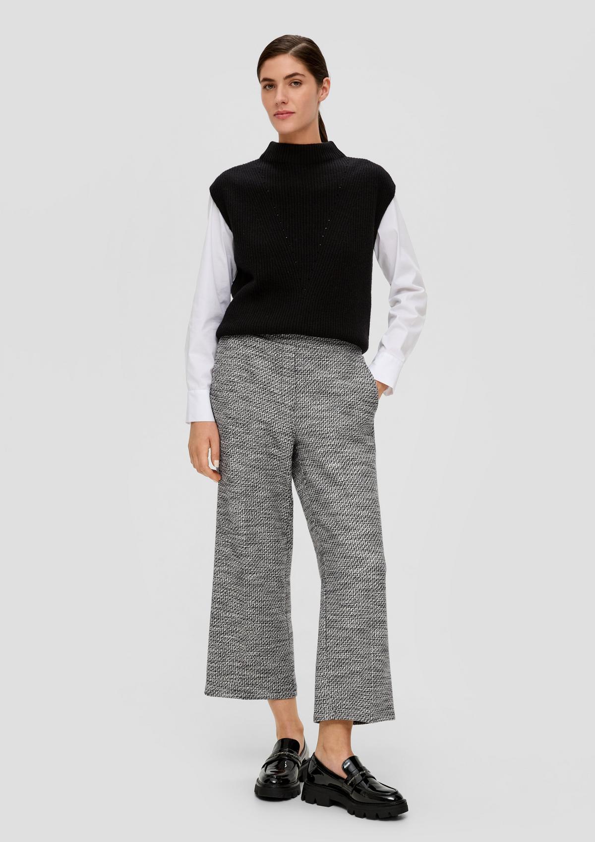 Loose fit: pleated culottes - black | Weite Hosen