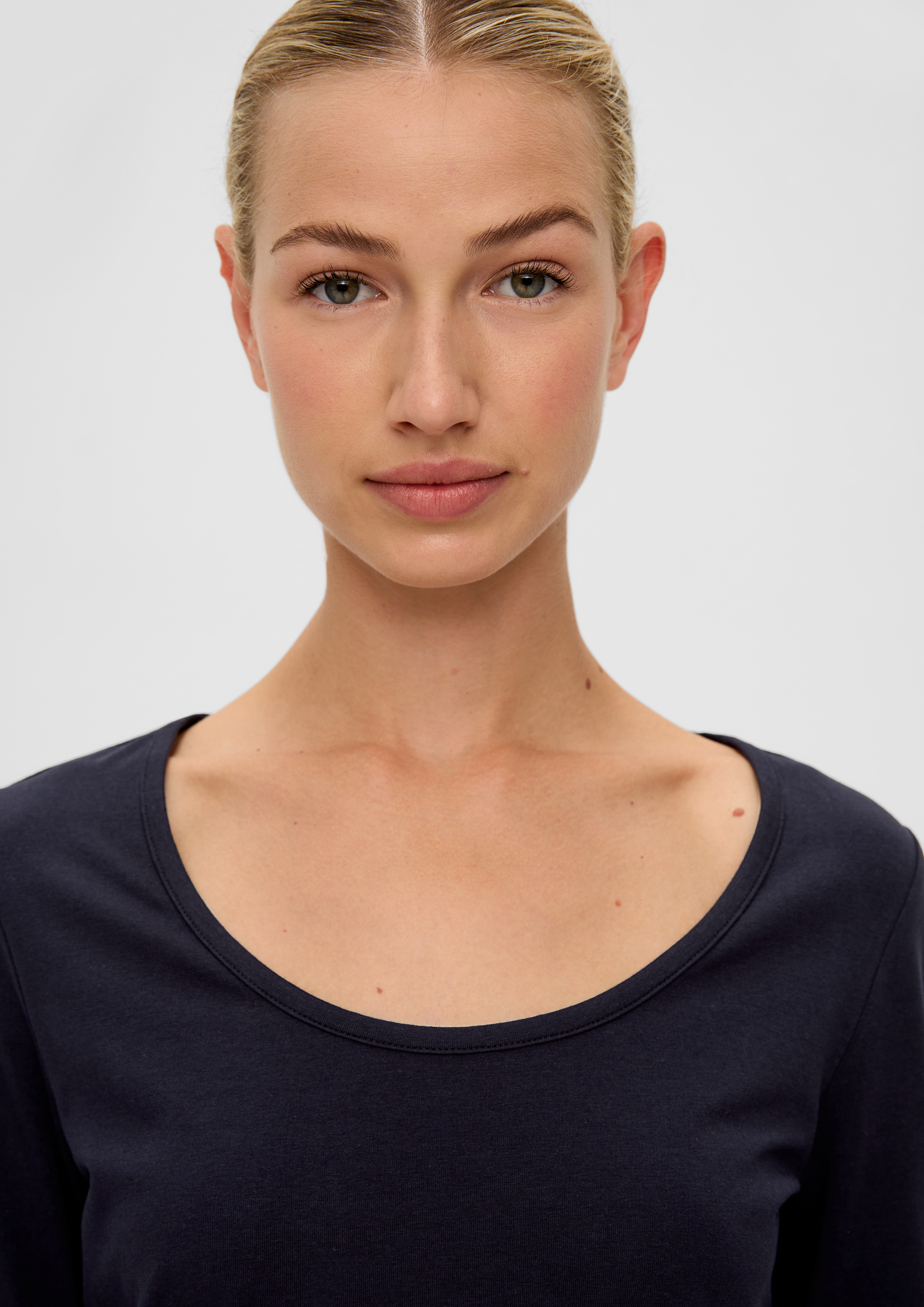 T-Shirt in 5959, 7210 & 2074