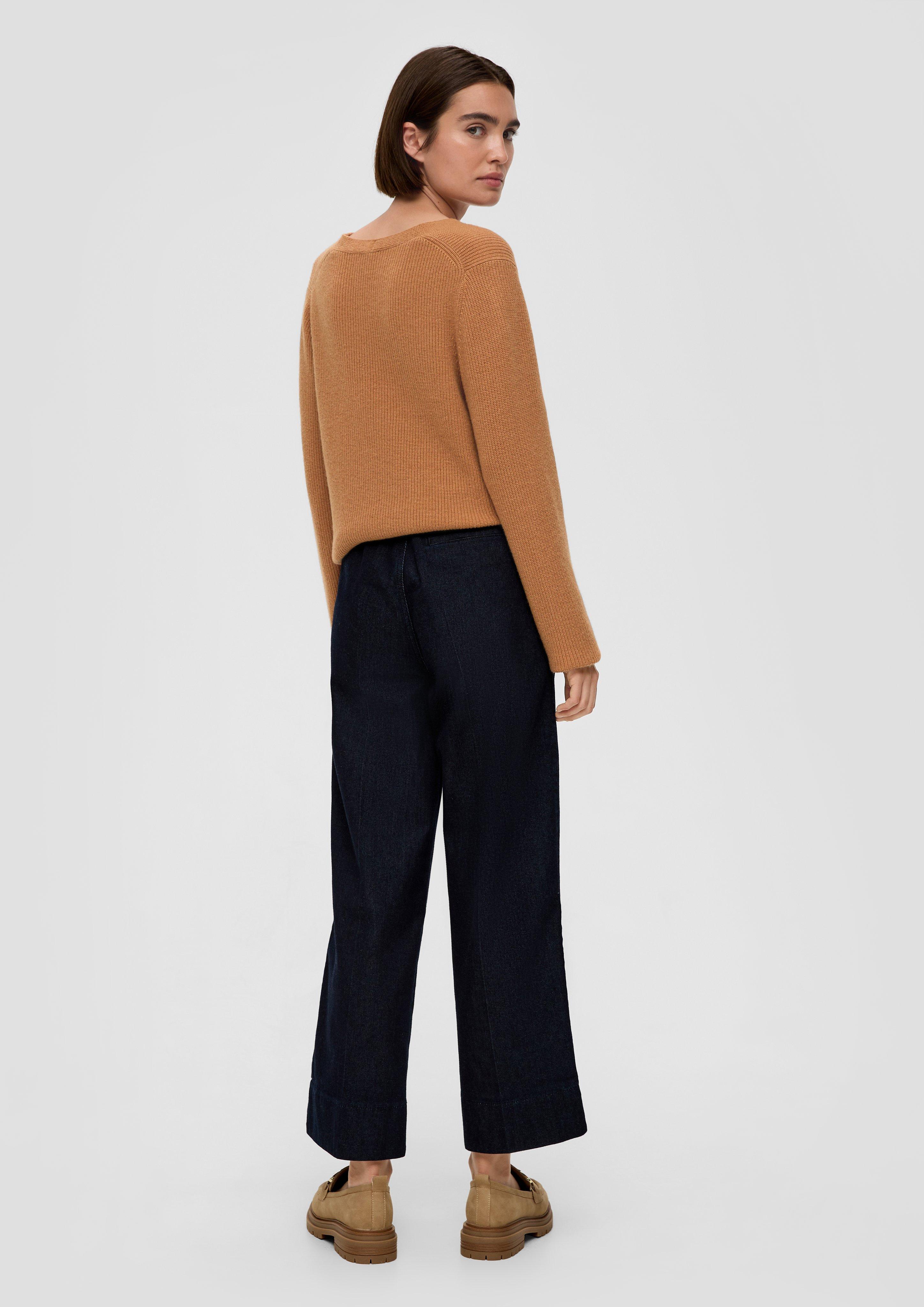 Pulover in 1803 & 9999