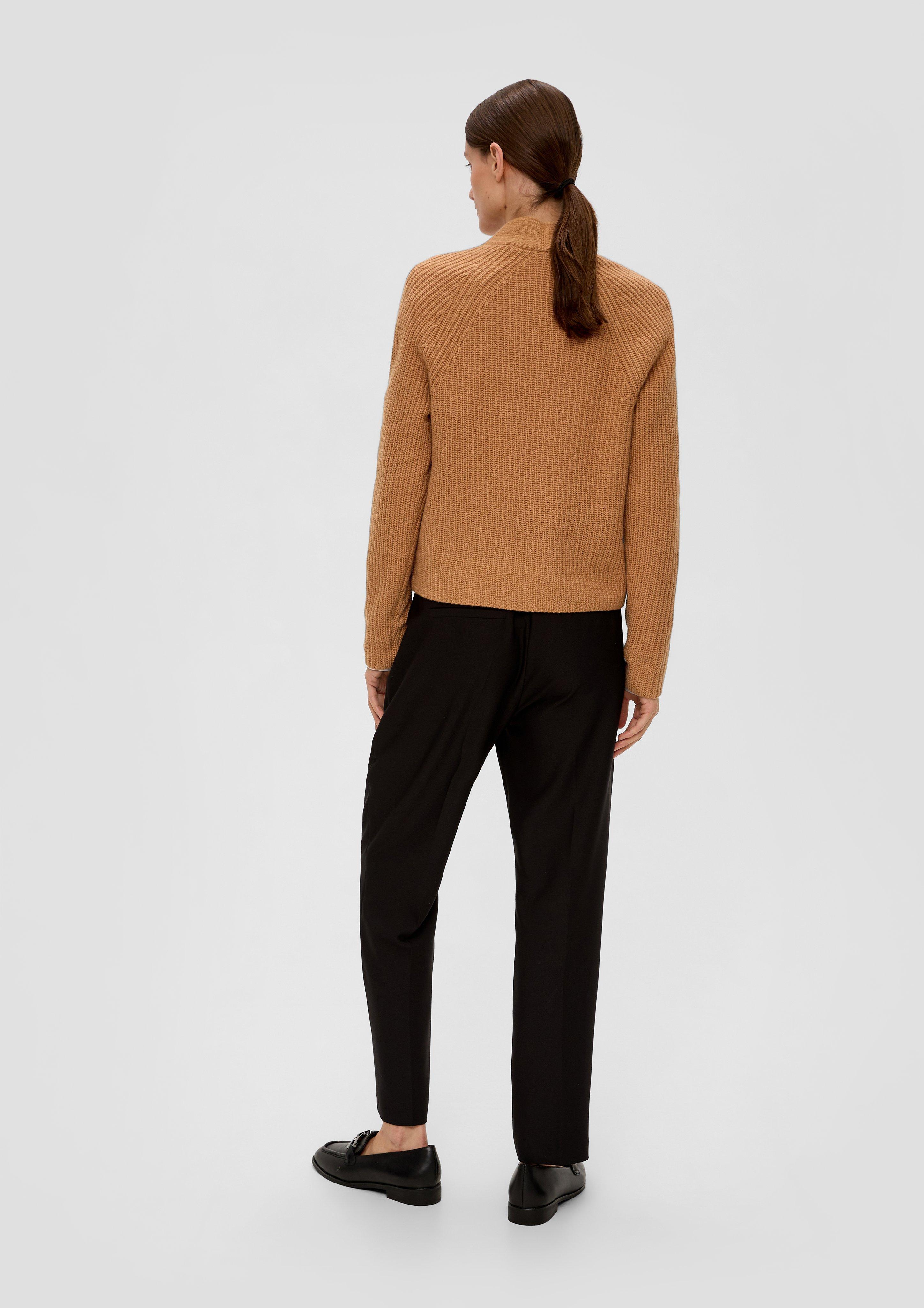 Strickjacke in 1803, 0700 & 9999