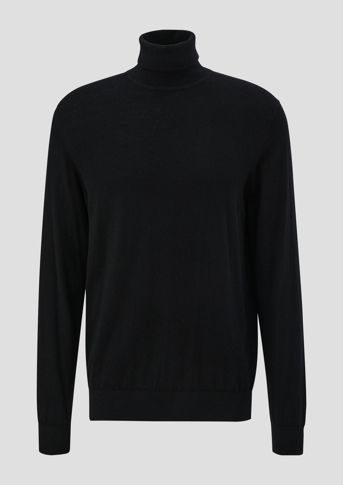 Polo neck jumper in a wool blend - black | s.Oliver