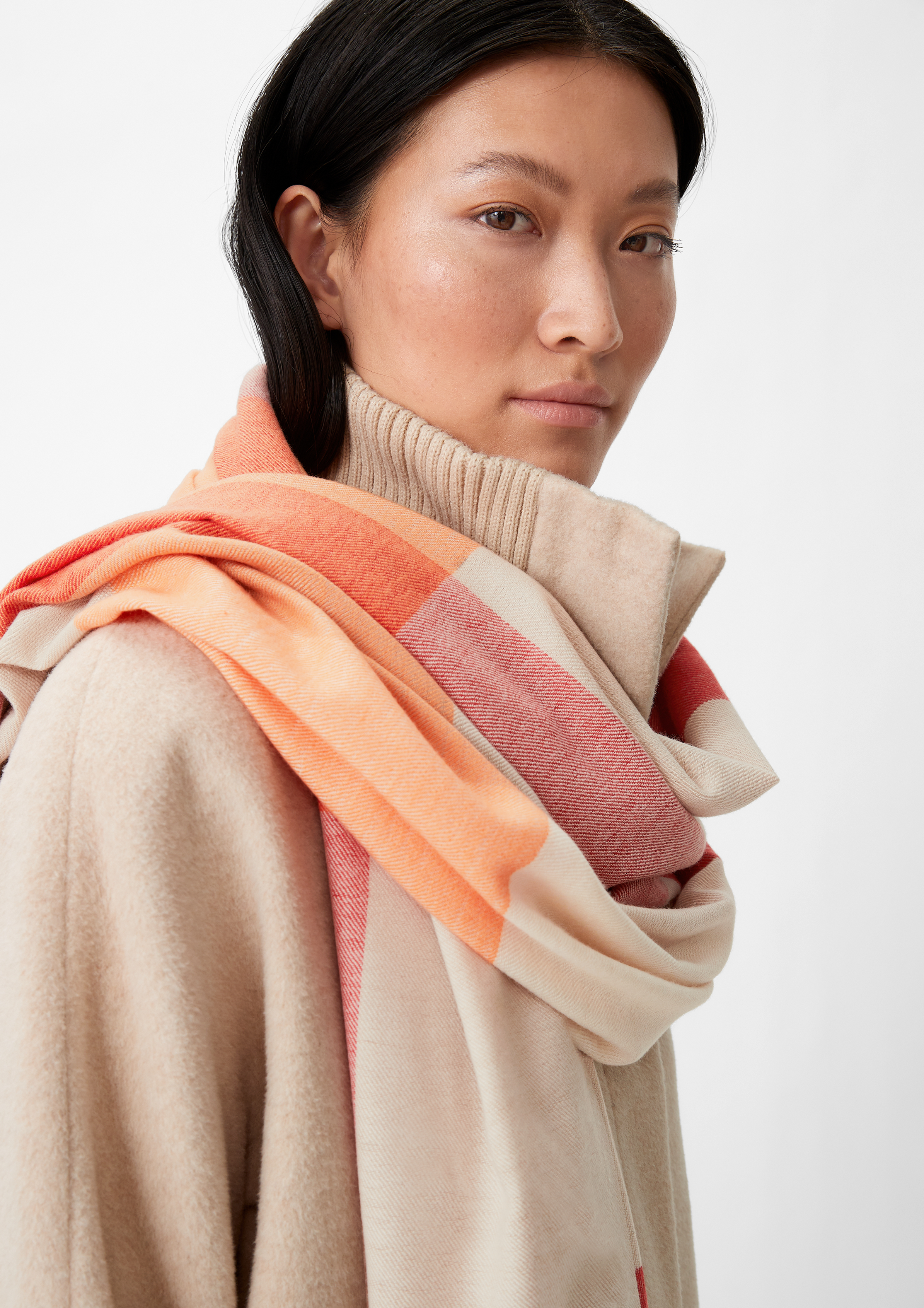 Schal aus Viskosemix - helles beige | Comma 