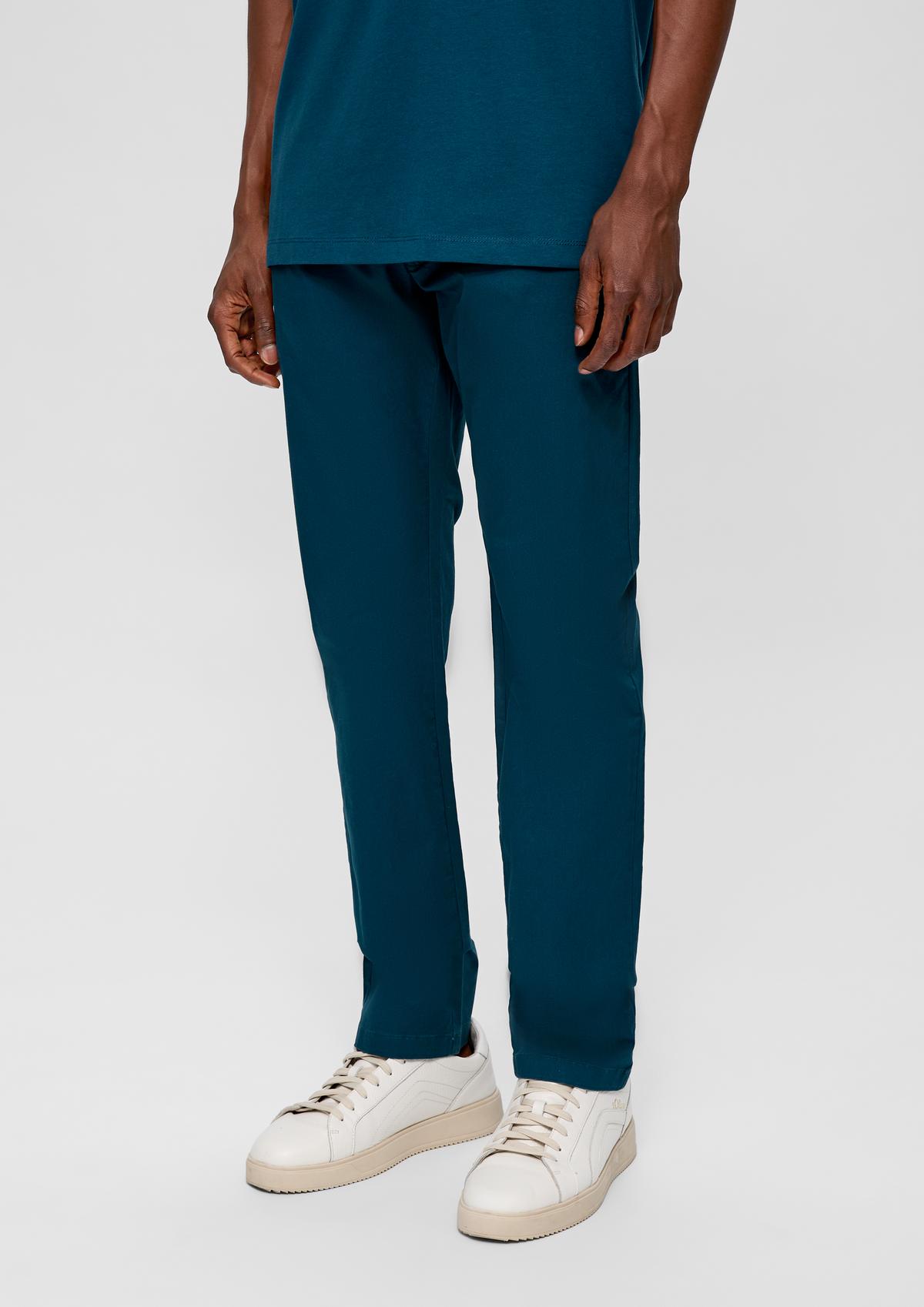 s.Oliver Slim fit: trousers made of stretch cotton