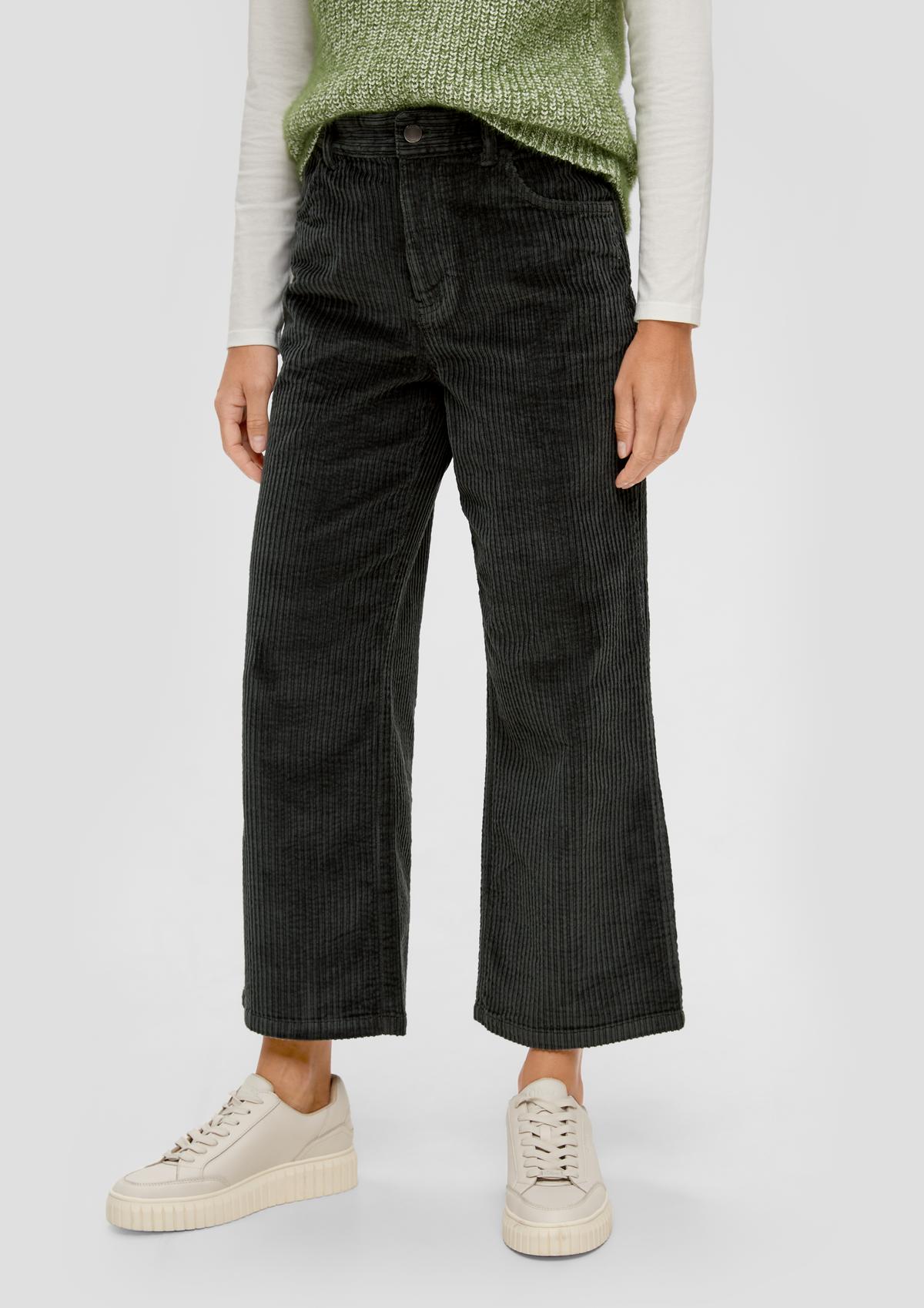 Regular: hlače culotte iz rebrastega žameta