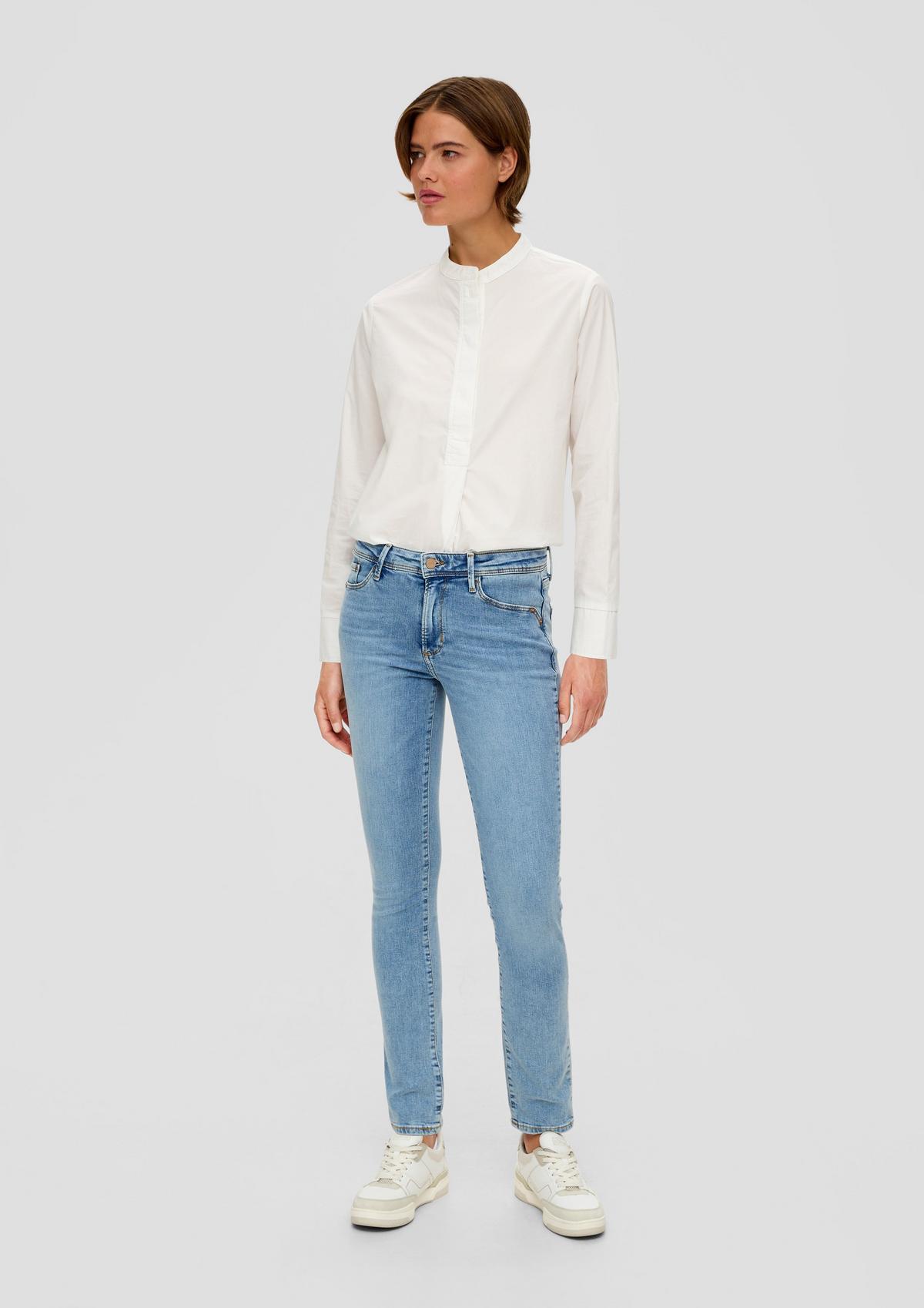 s.Oliver Jean Betsy / coupe Slim Fit / taille mi-haute / jambes slim / coton stretch