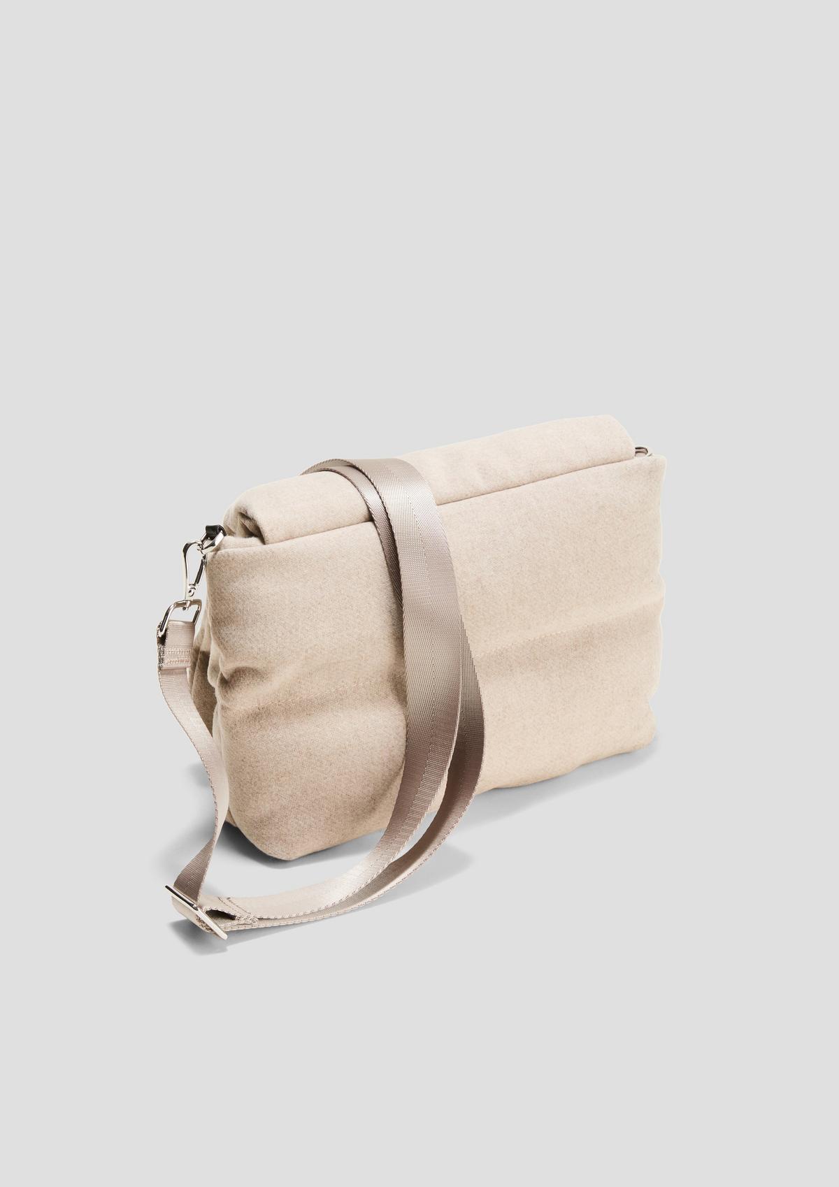 s.Oliver Shoulder bag with detachable strap