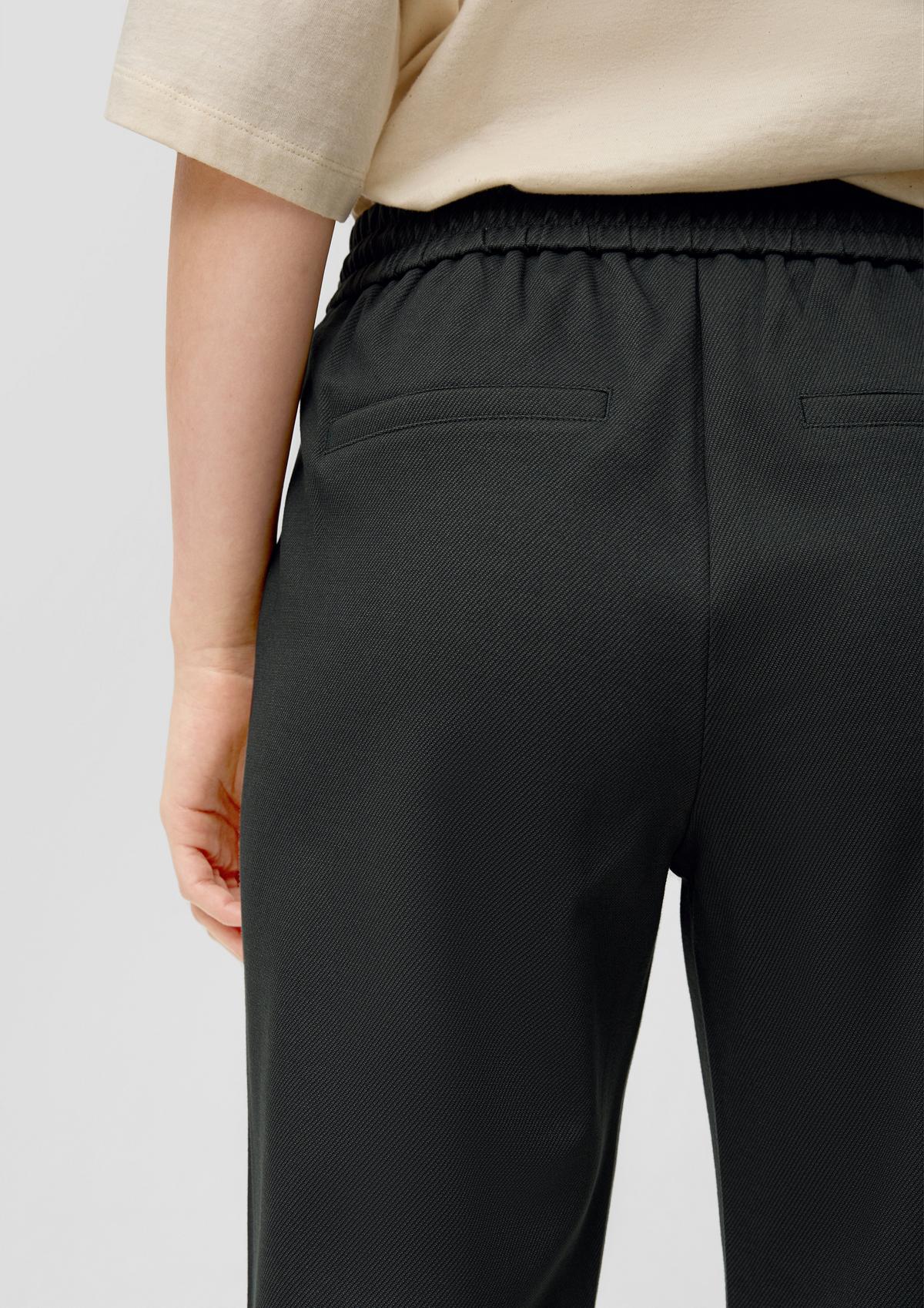 s.Oliver Relaxed: kalhoty z interlockového žerzeje