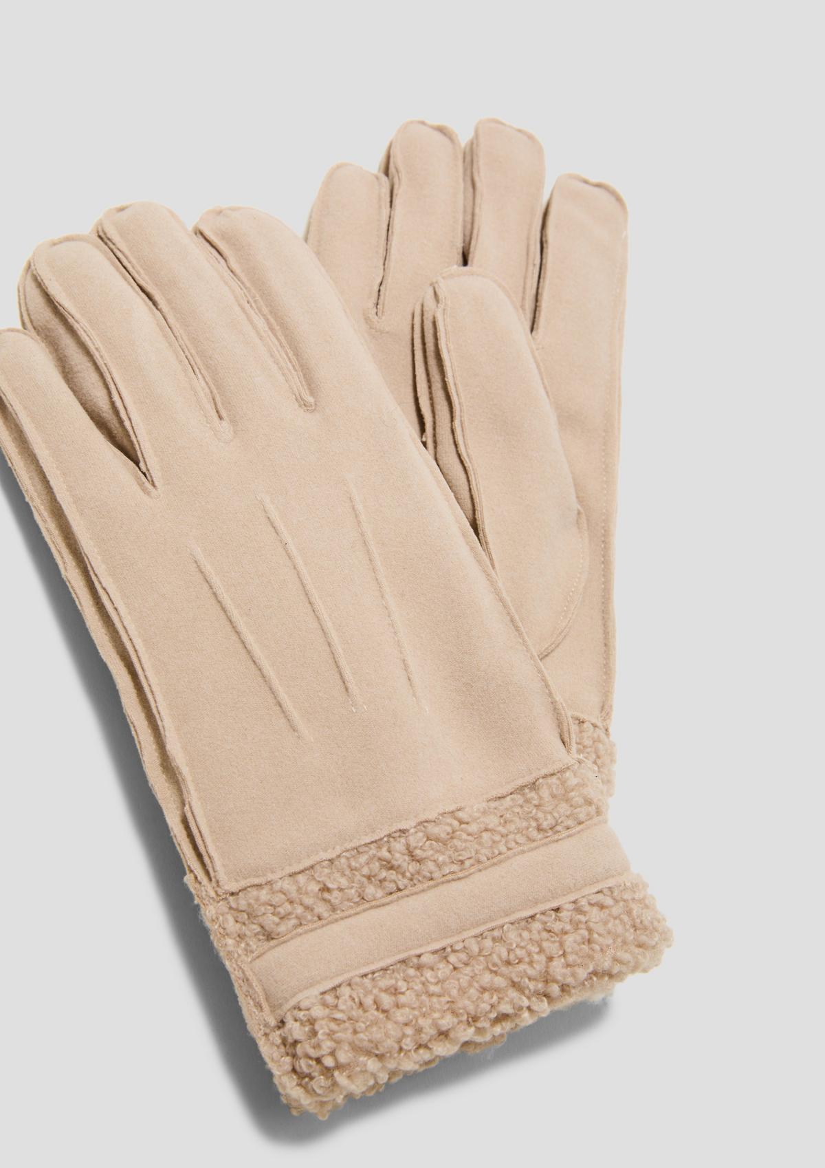 s.Oliver Gloves with teddy plush