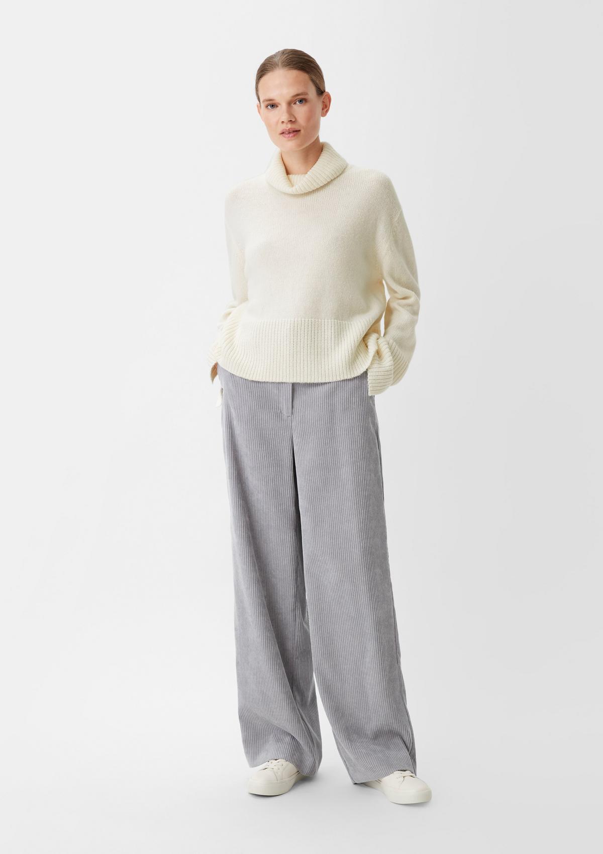 comma Knitted jumper with a wide ribbed trim