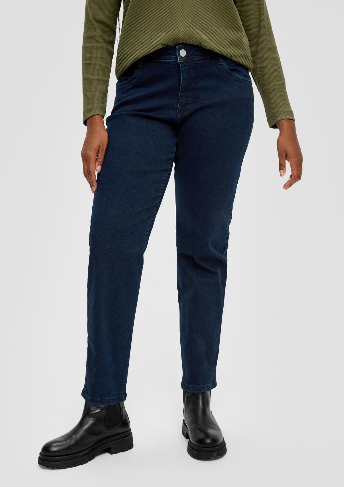 Curvy jeans hlače/kroj Regular Fit/Mid Rise/ozke hlačnice