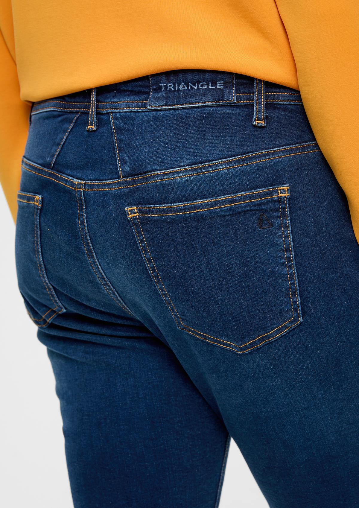 s.Oliver Jeans hlače / kroj Relaxed Fit / Mid Rise / ozke hlačnice
