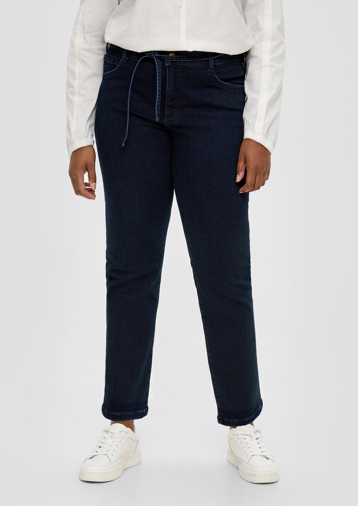 s.Oliver Slim: jeans met strikceintuur
