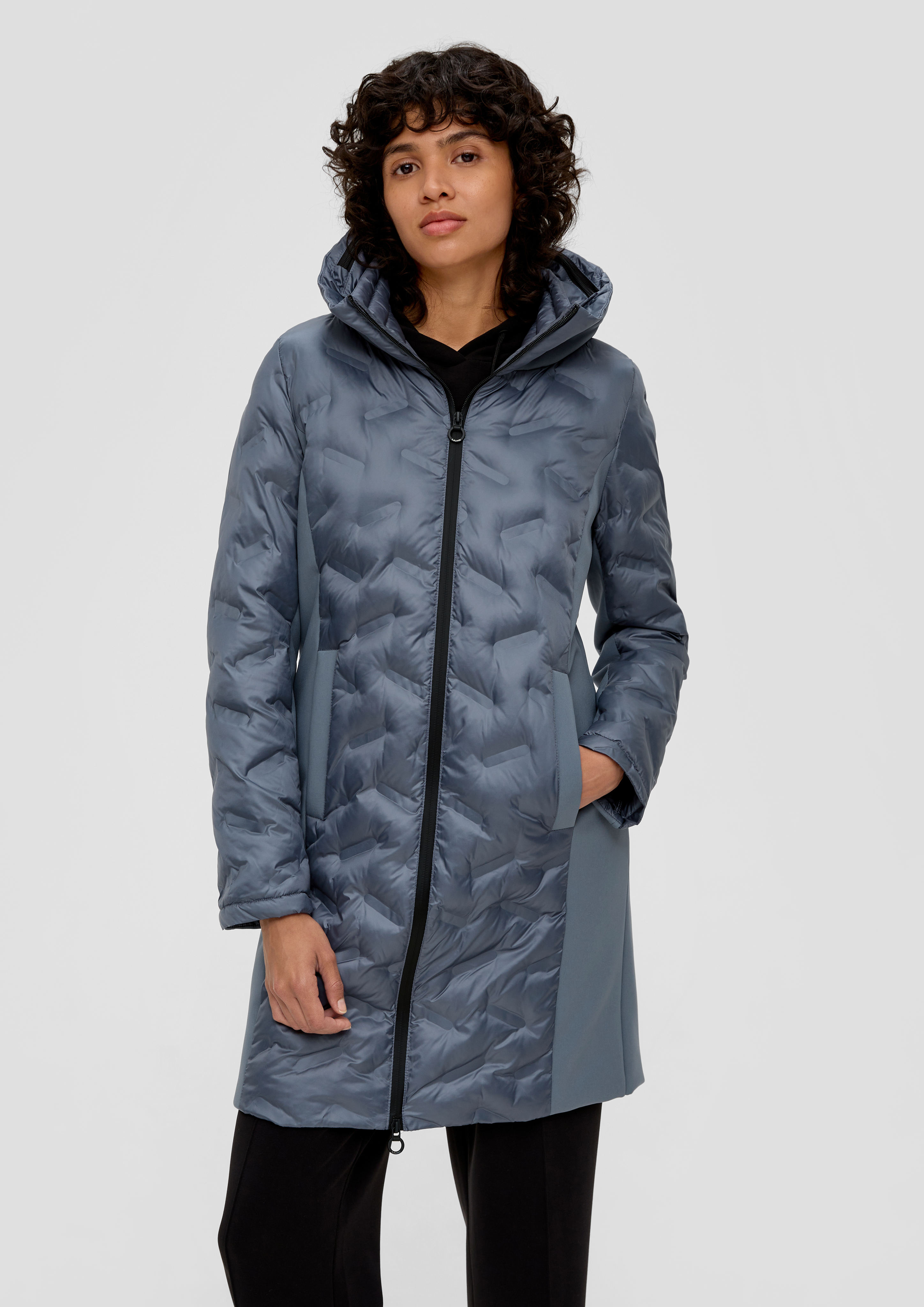 Coat with a hood in the collar - offwhite