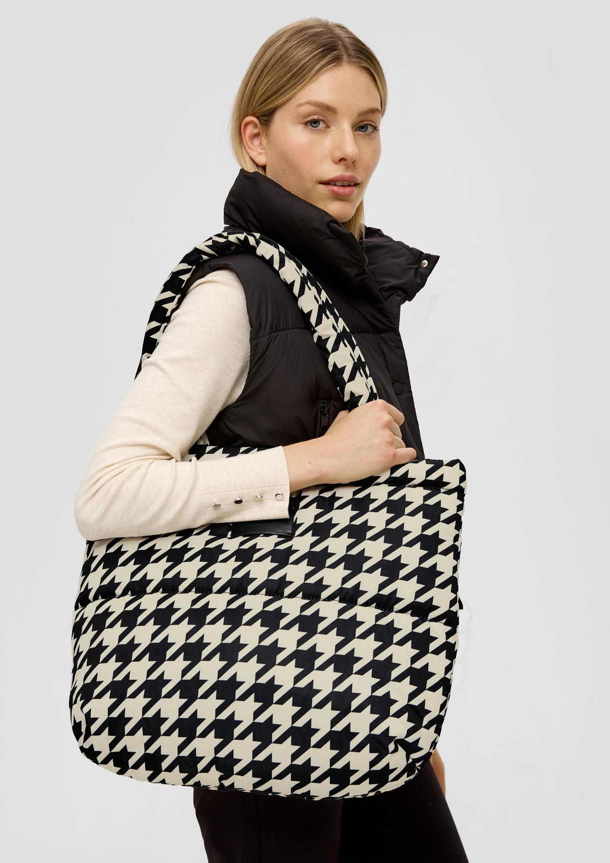 s.Oliver Quilted nylon shopper