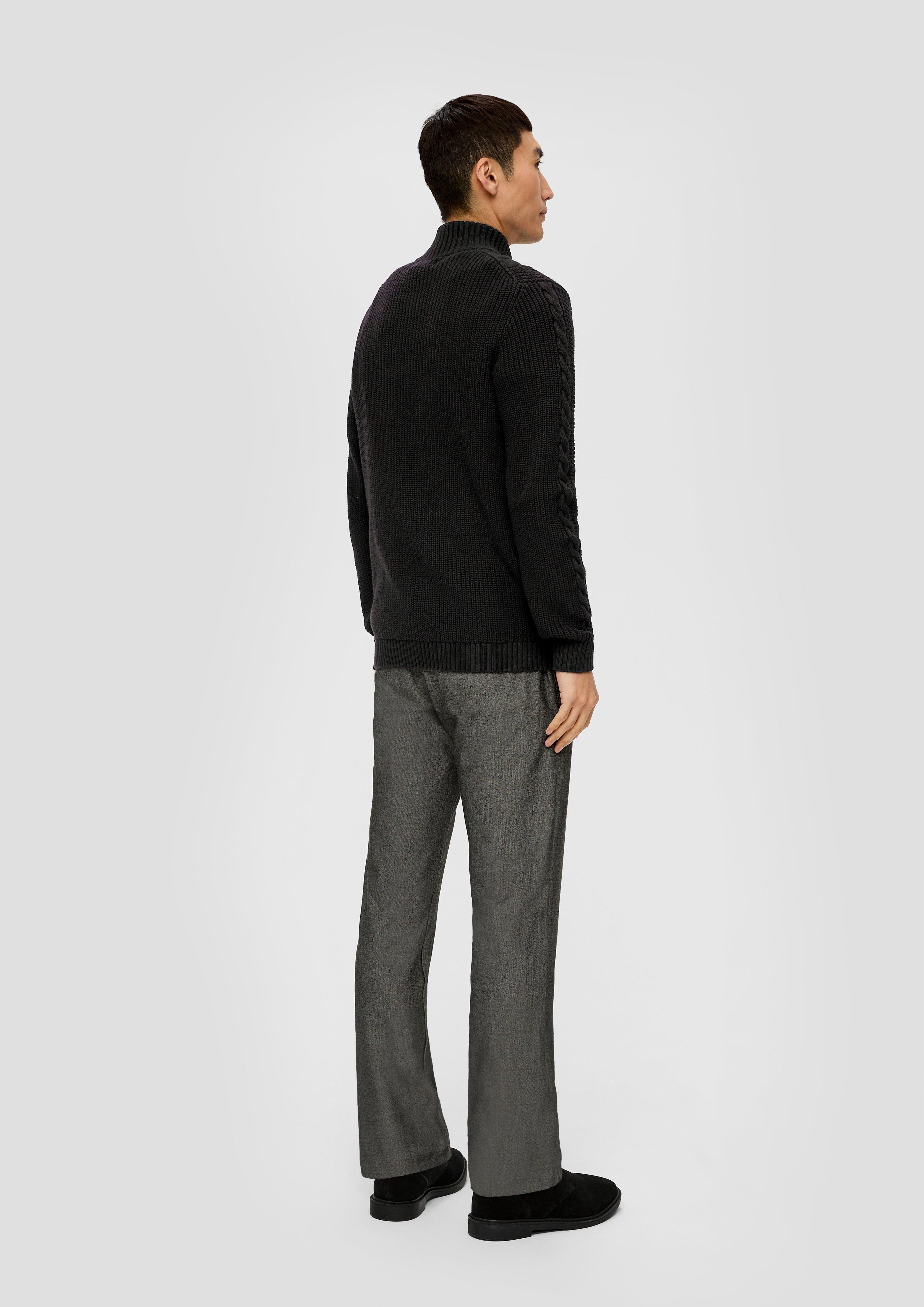 Sleeveless half-zip jumper with a cable knit pattern - black Sleeveless half-zip jumper with a cable knit pattern - black