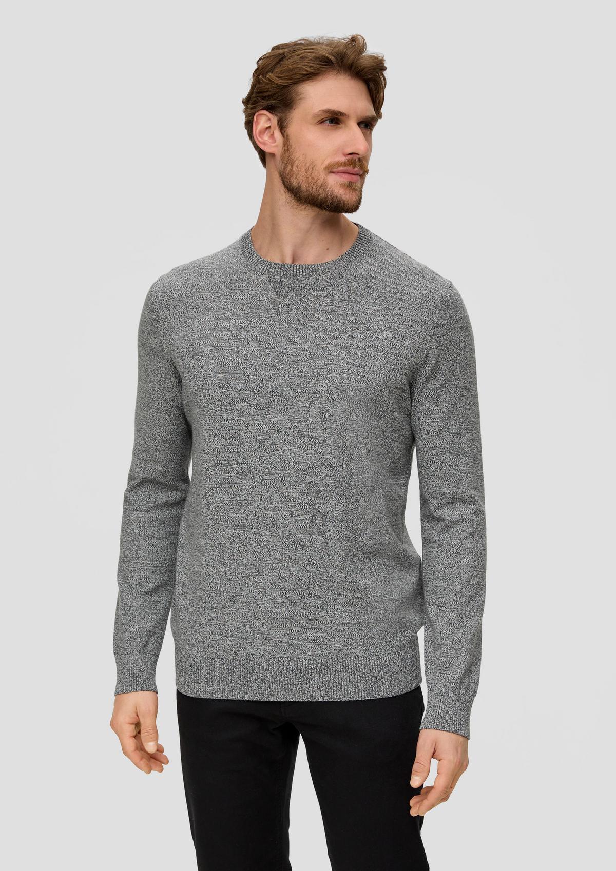 Pletený pulovr z efektní příze