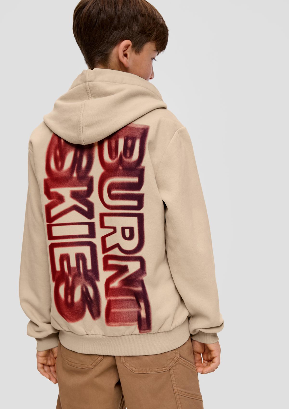 Hooded sweatshirt with a back print