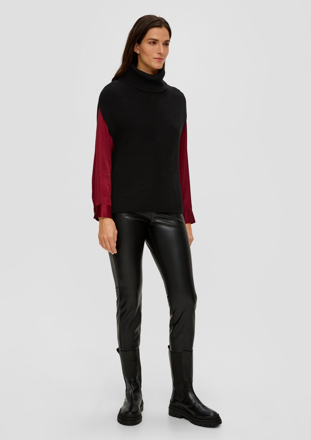s.Oliver Sleeveless knitted jumper with a polo neck
