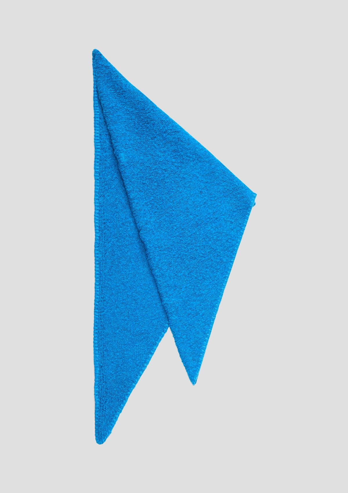 Driehoekige gebreide sjaal