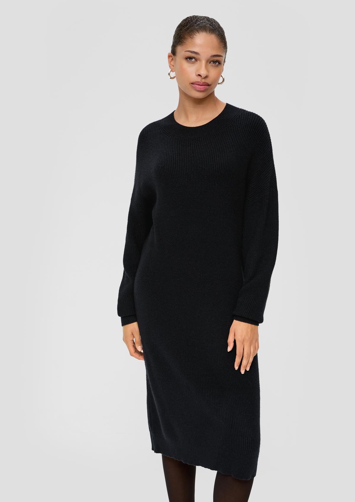 Fine knit jumper dress - black