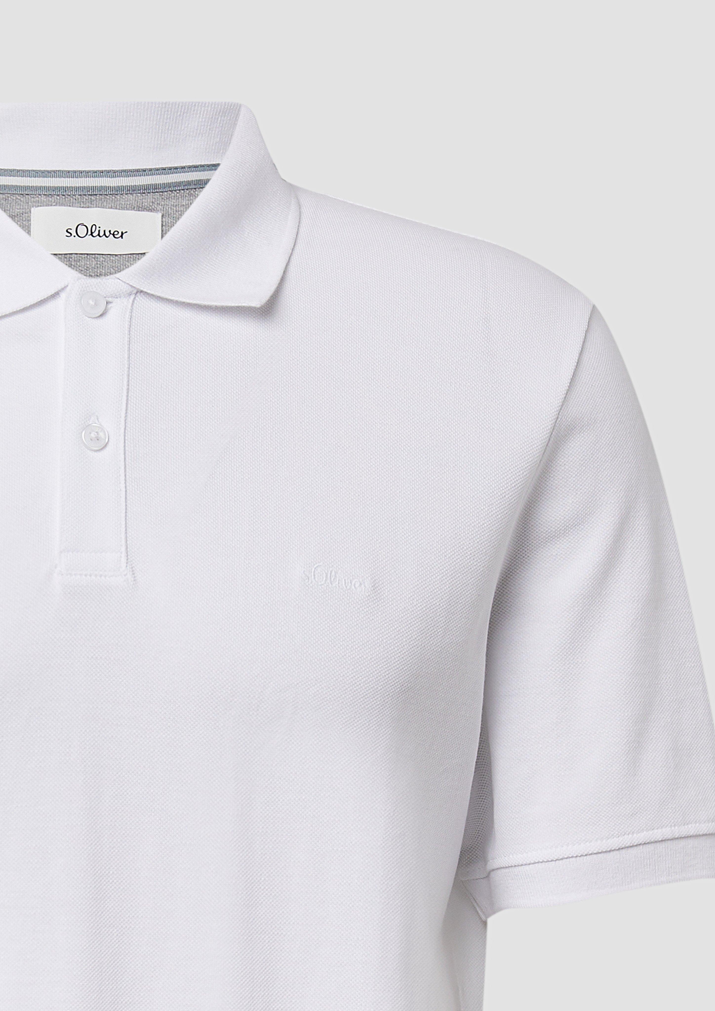 Poloshirt in 0100, 9500, 7940, 9999, 5978, 9581, 7652, 5620, 6565, 5402, 6040, 3160, 8483, 1210, 6045, 7595, 6259 & 3556