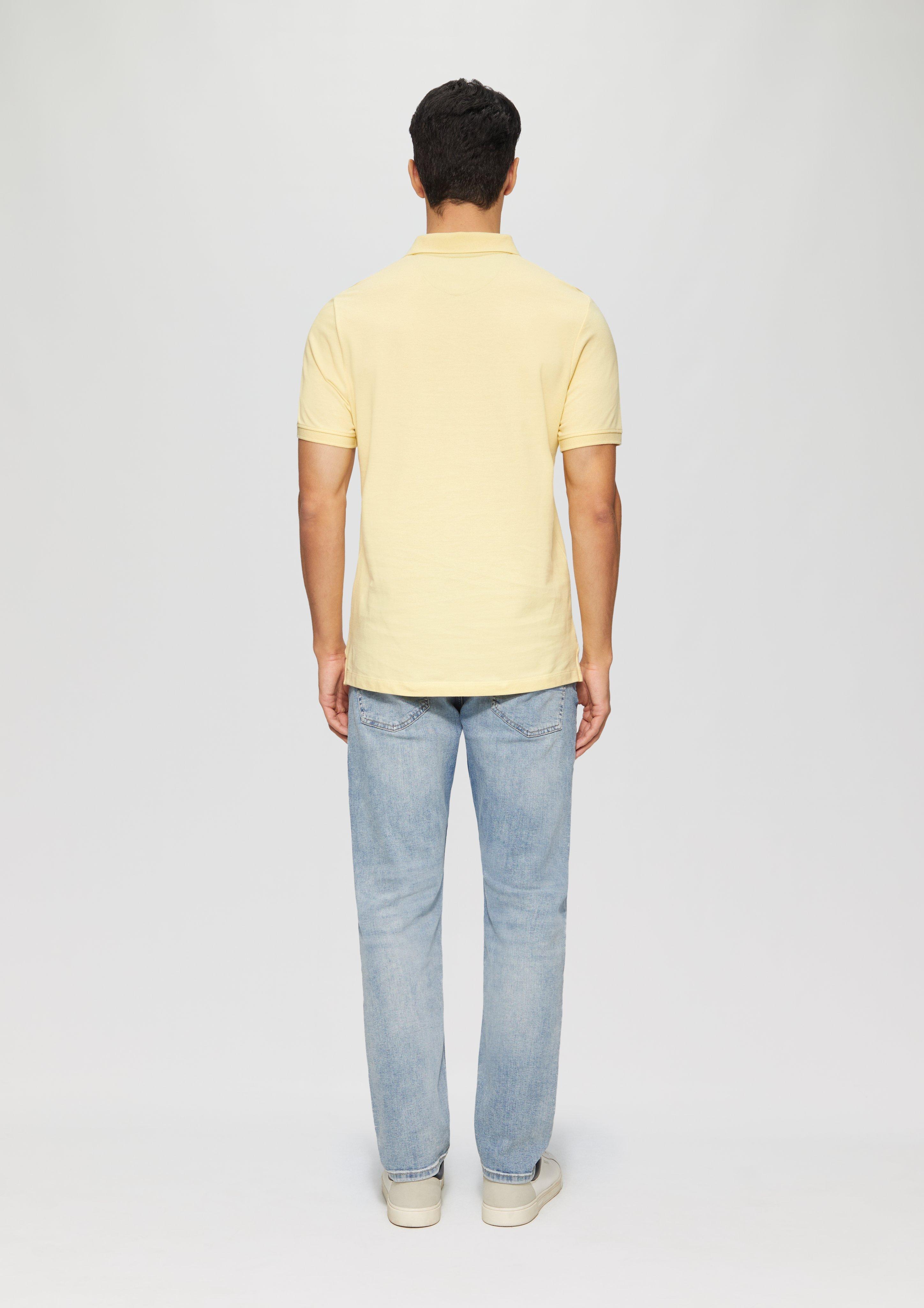 Poloshirt in 1210, 9500, 7940, 9999, 5978, 0100, 9581, 7652, 5620, 6565, 5402, 6040, 3160, 8483, 6045, 7595, 6259 & 3556