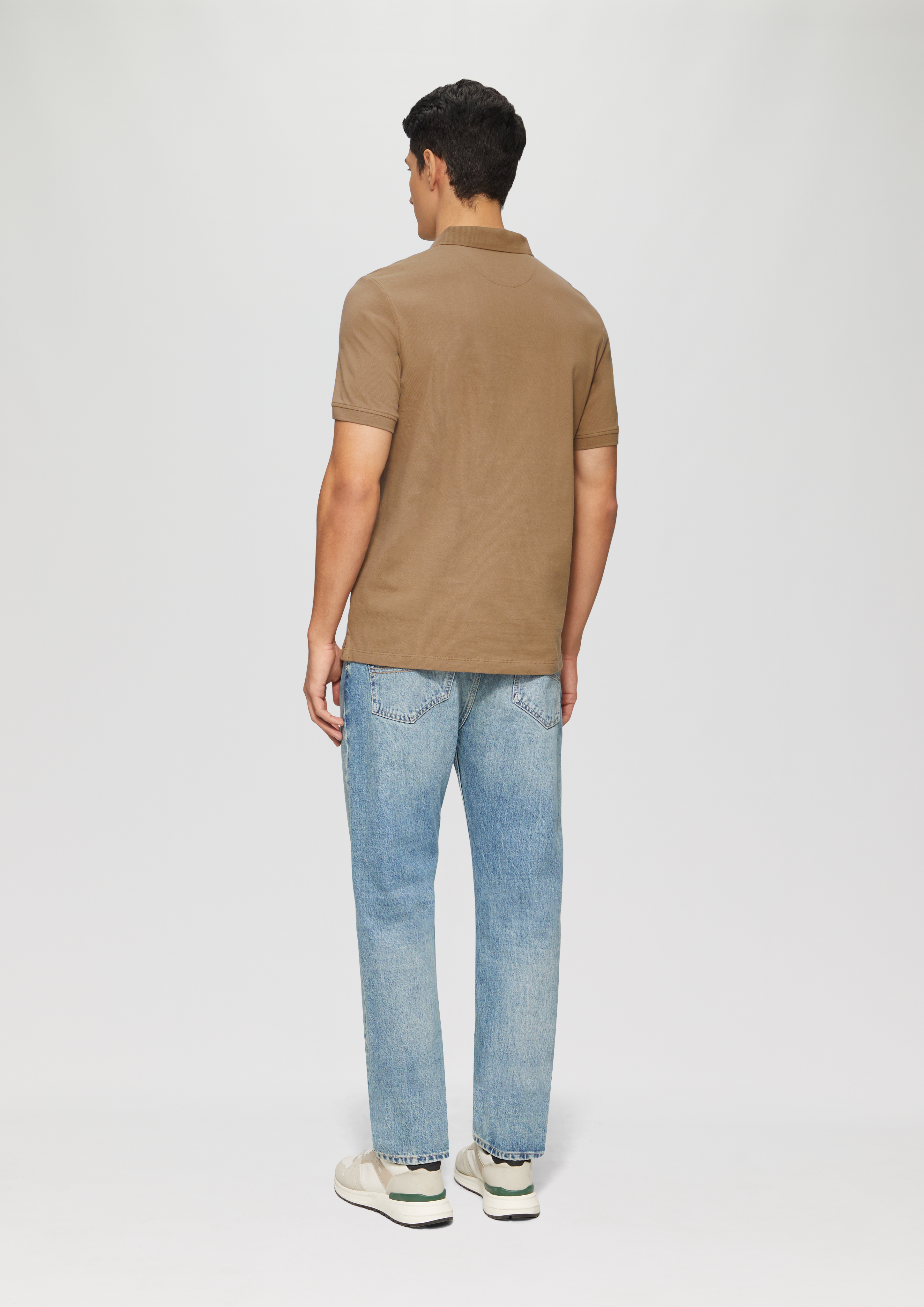 Poloshirt in 8483, 9500, 7940, 9999, 5978, 0100, 9581, 7652, 5620, 6565, 5402, 6040, 3160, 1210, 6045, 7595, 6259 & 3556