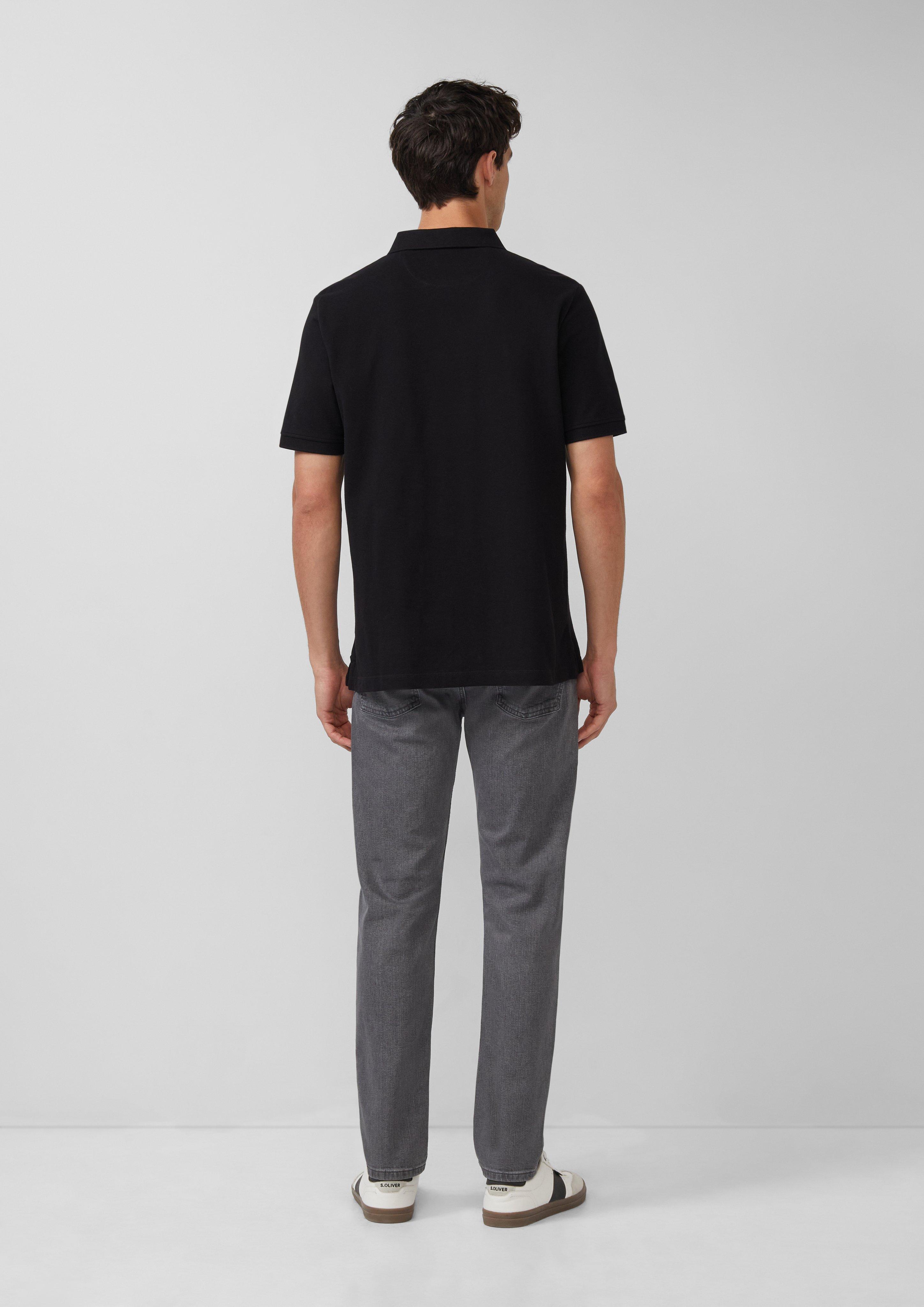 Poloshirt in 9999, 9500, 7940, 5978, 0100, 9581, 7652, 5620, 6565, 5402, 6040, 3160, 8483, 1210, 6045, 7595, 6259 & 3556