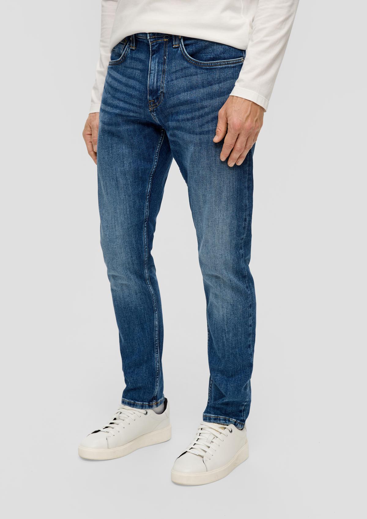s.Oliver Jean / Regular Fit / taille haute / Tapered Leg
