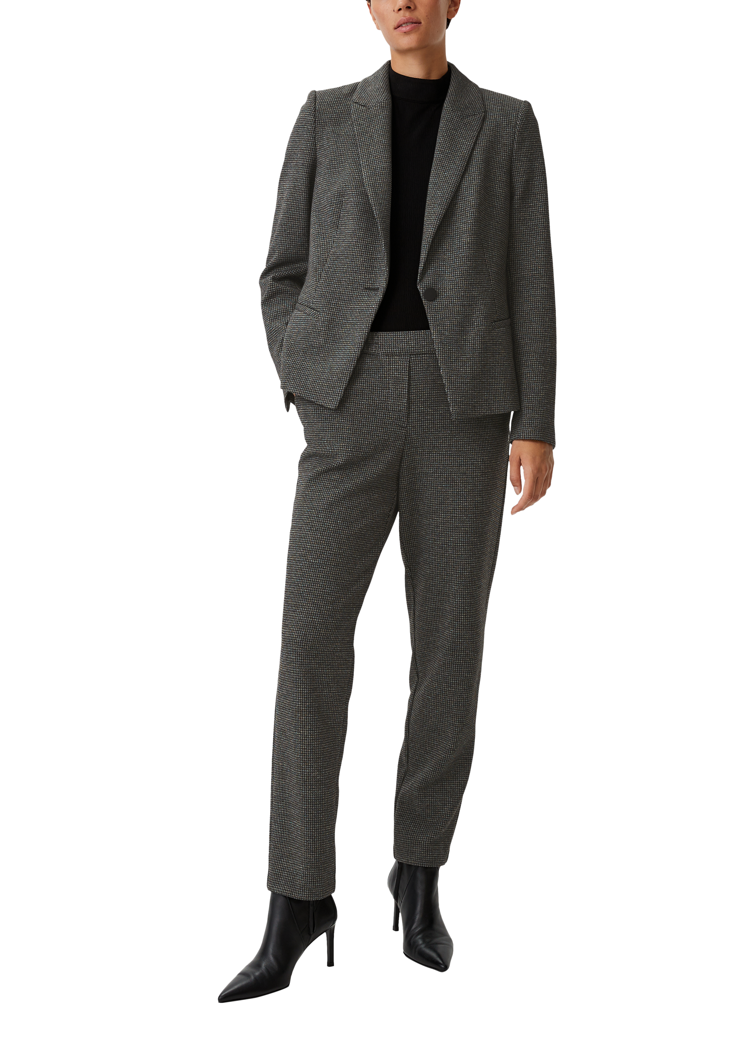 Thumbnail - Blazer