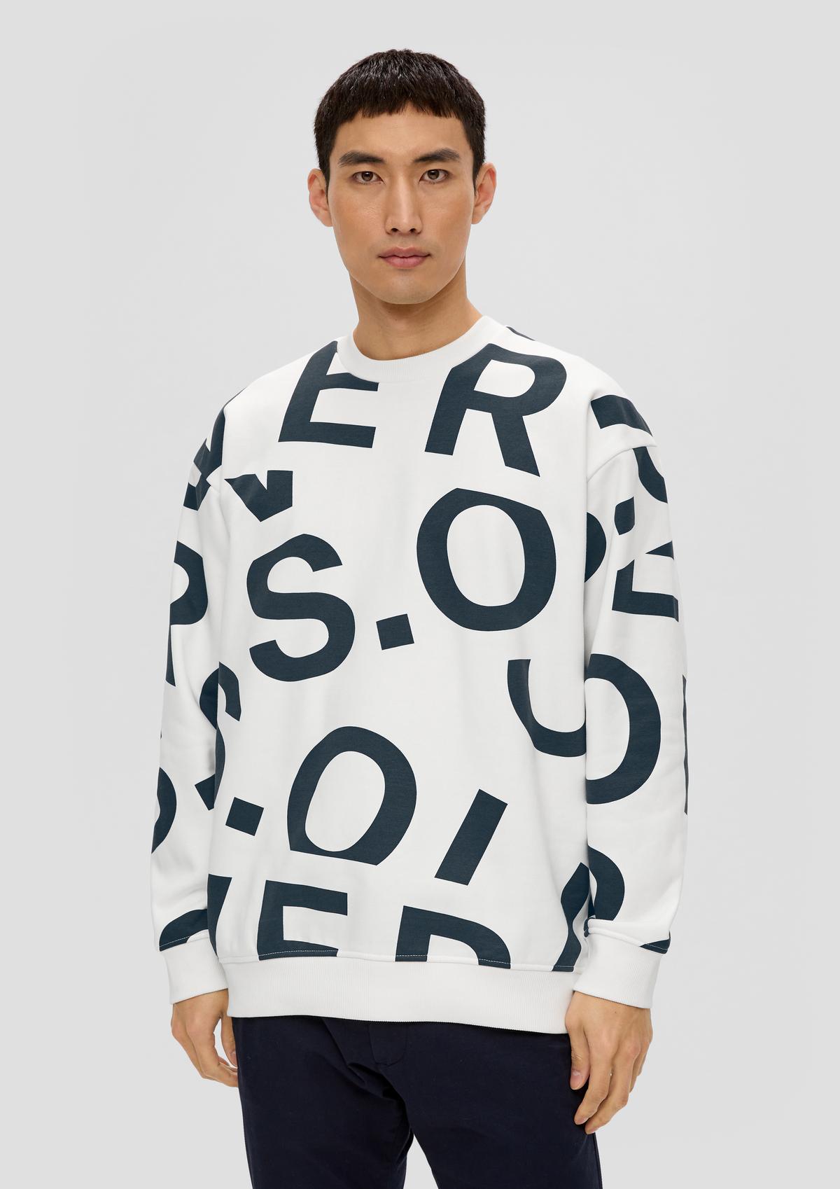 Sweatshirt with a front print - navy