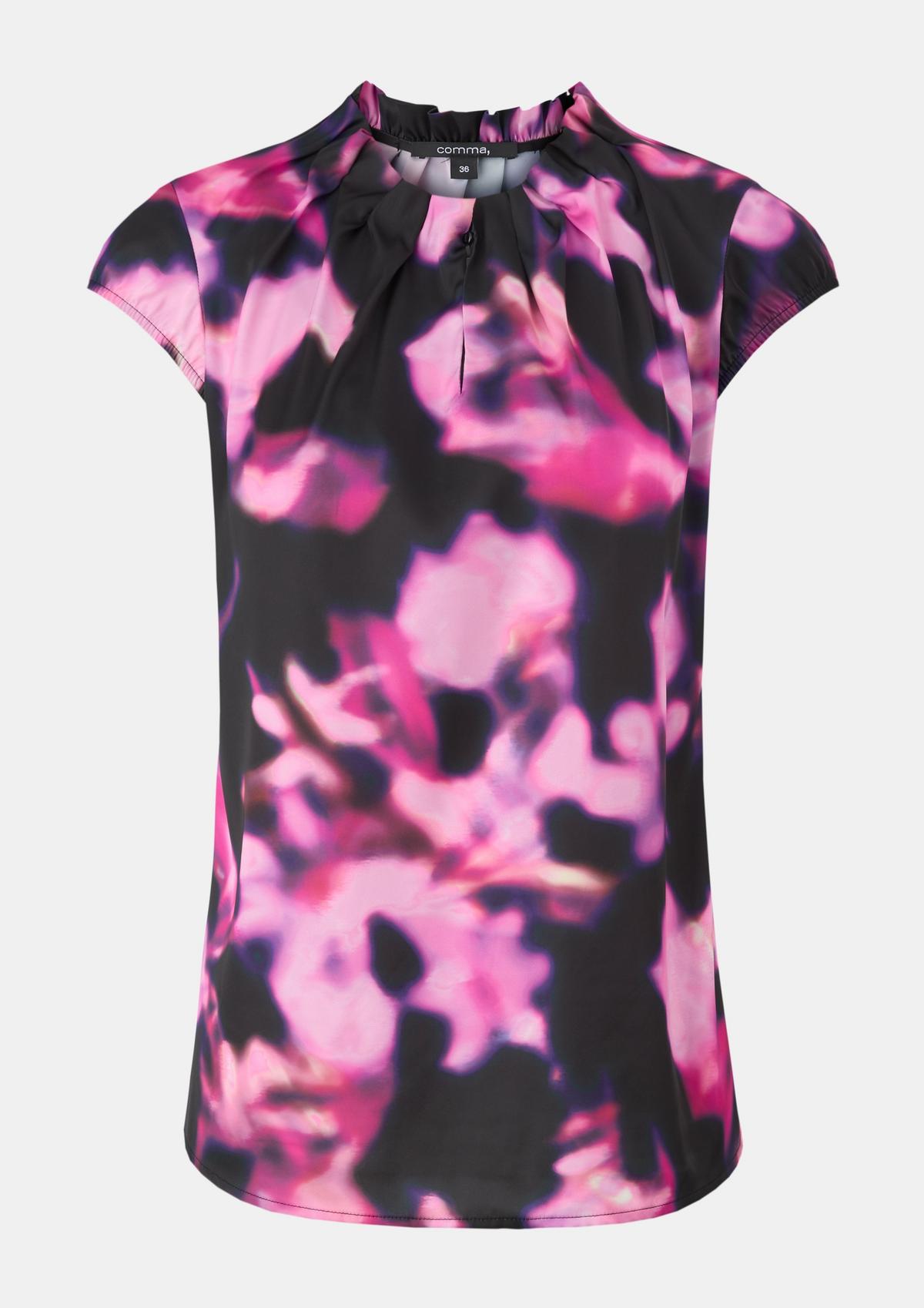 Satin blouse with an all-over print - fuchsia | Comma